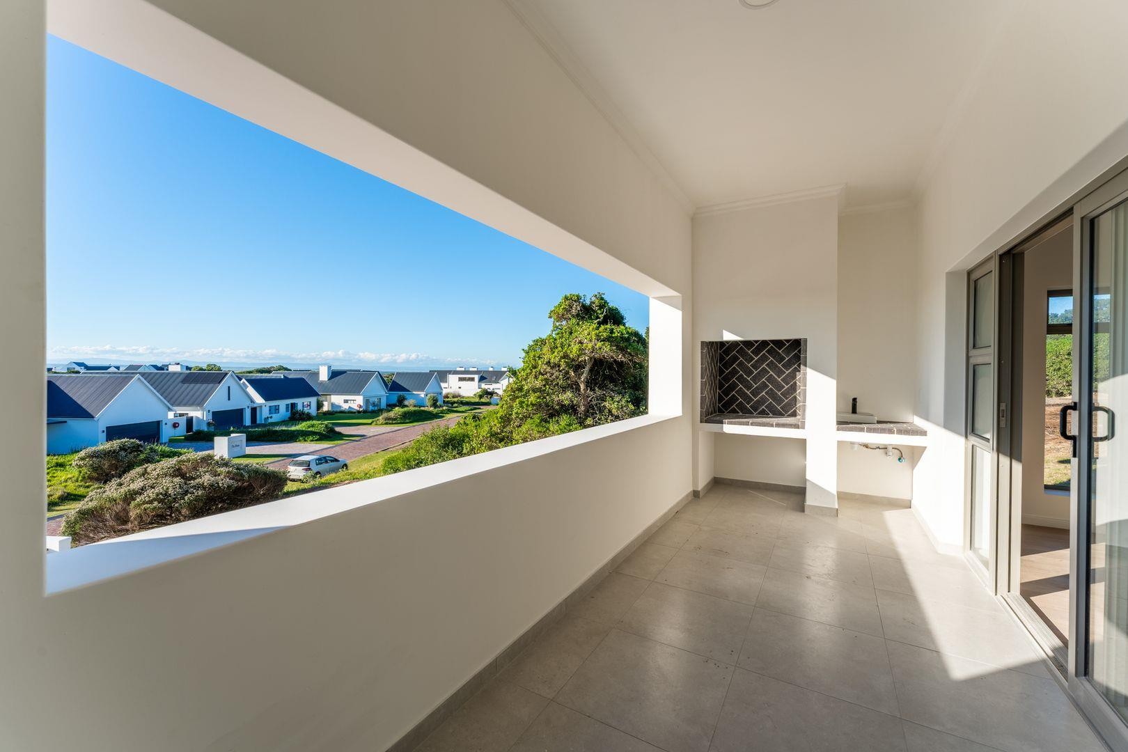 House for sale in St Francis Links, St Francis Bay, 302 m²