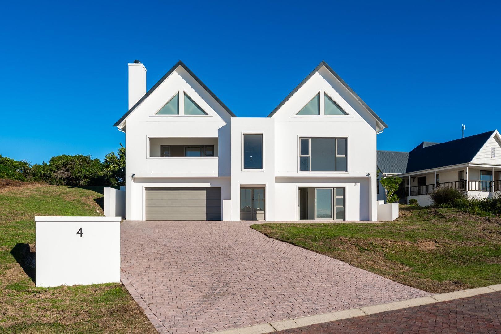 House for sale in St Francis Links, St Francis Bay, 302 m²
