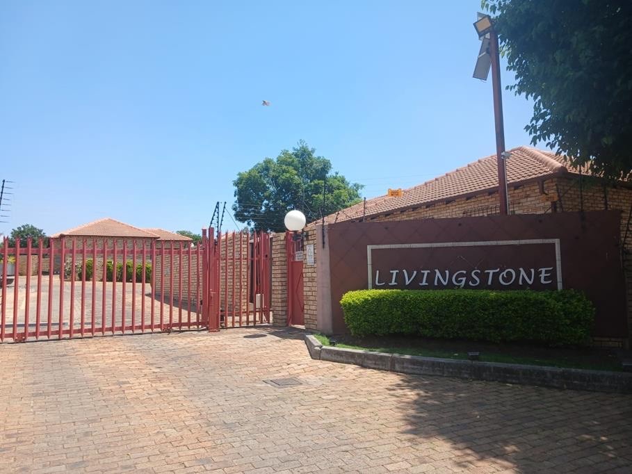 Apartment for rent in Noordwyk, Midrand, 84 m²