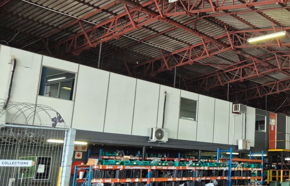 Warehouse for rent in Jacobs, Durban, KwaZulu Natal, 5284 m²
