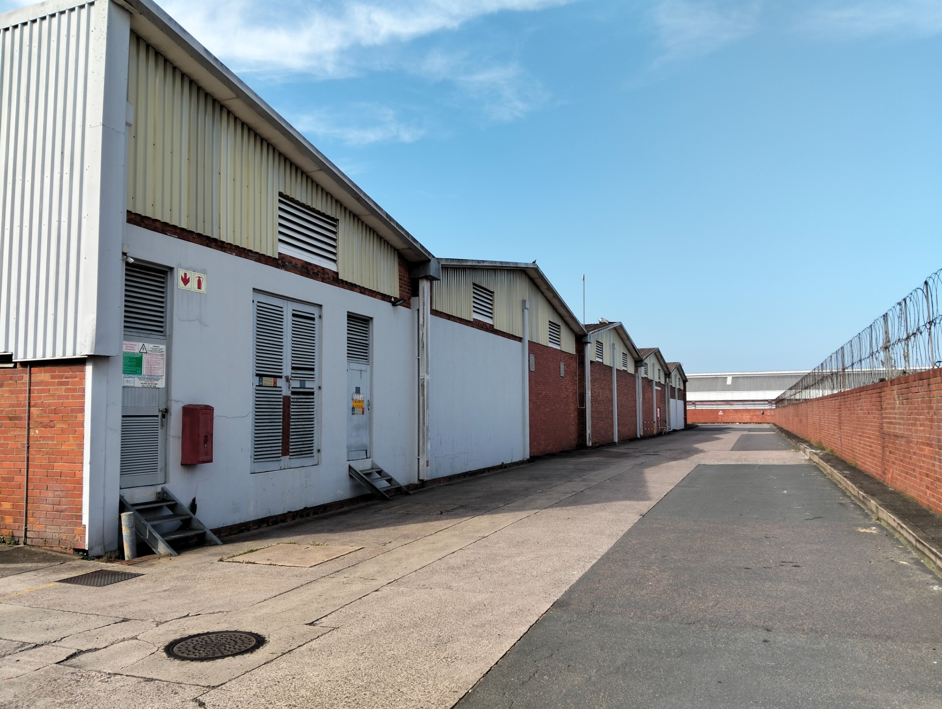 Warehouse for rent in Westmead, Pinetown, KwaZulu Natal, 372 m²