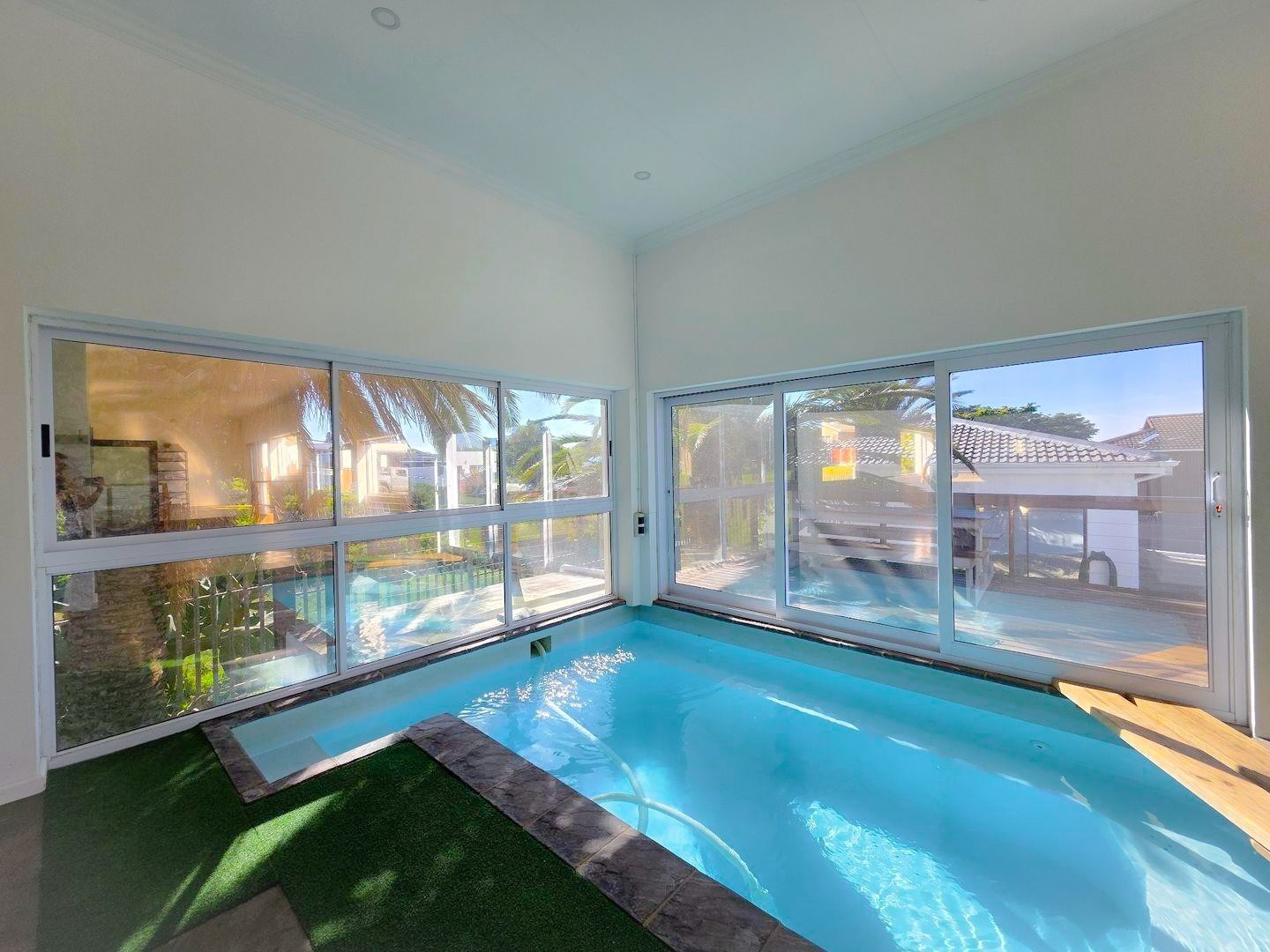 House for sale in C Place, Jeffreys Bay, 362 m²