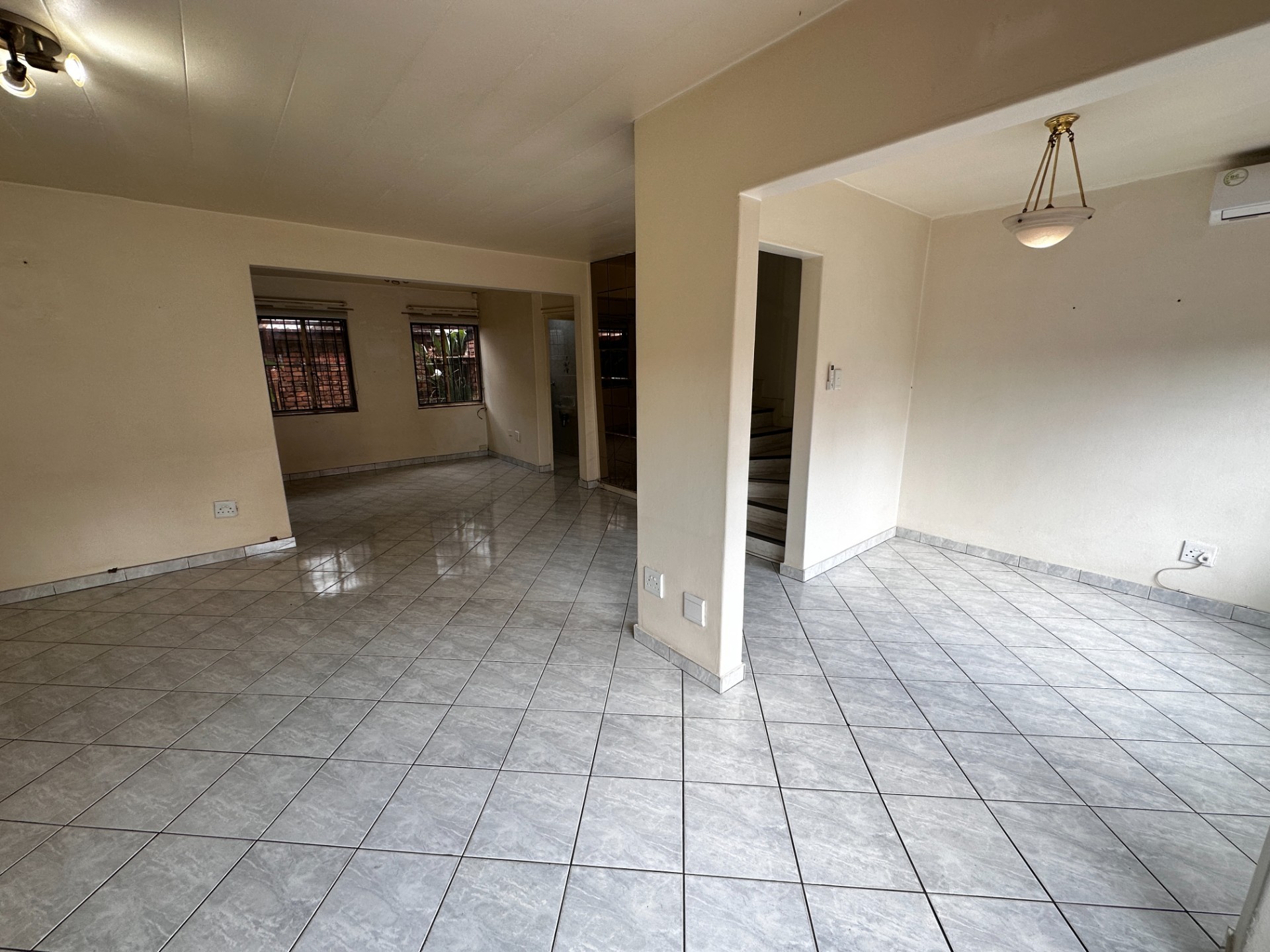Townhouse for sale in Monument Park, Pretoria, 137 m²