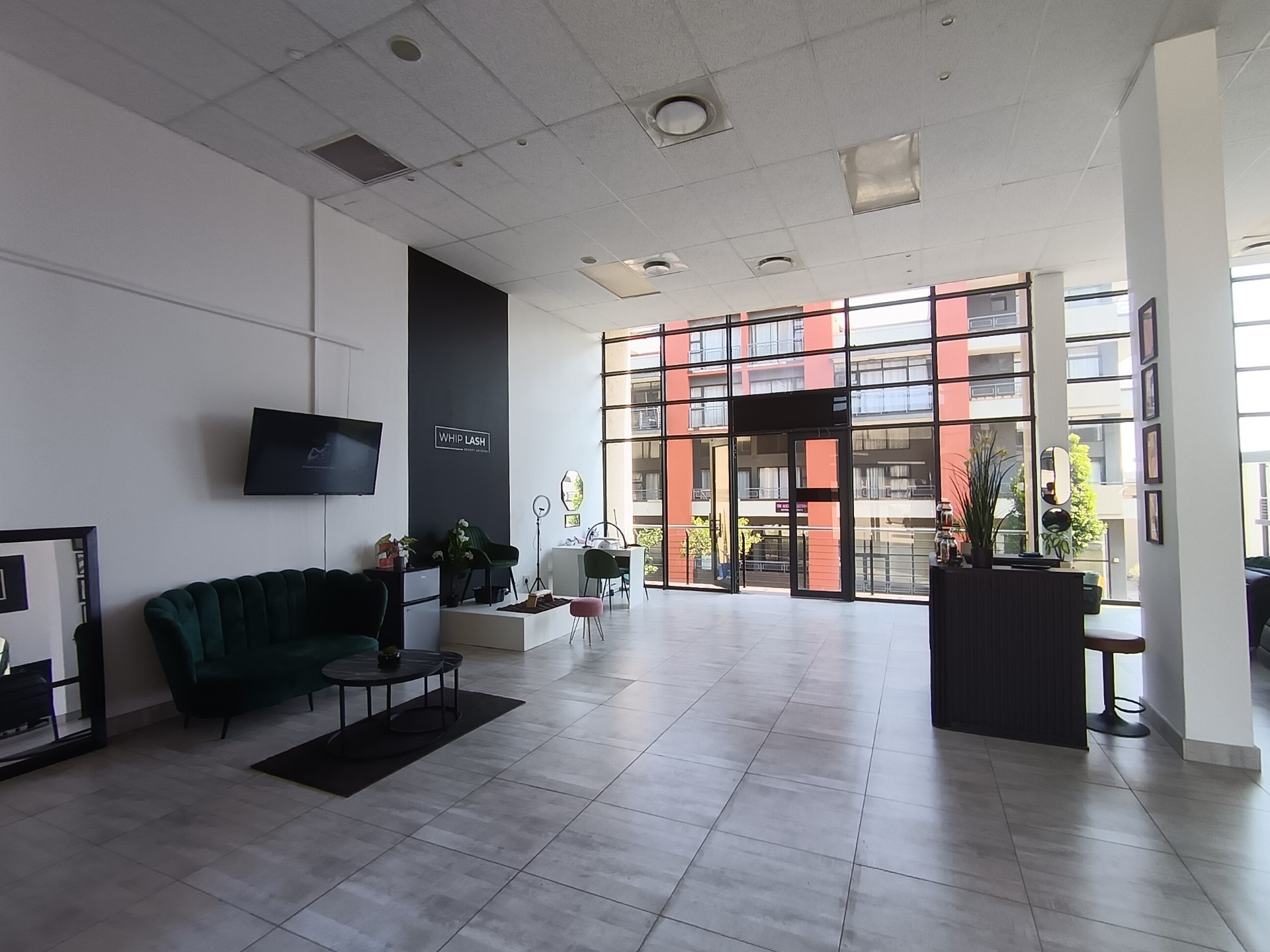 Retail Space for sale in Umhlanga, KwaZulu Natal, 131 m²