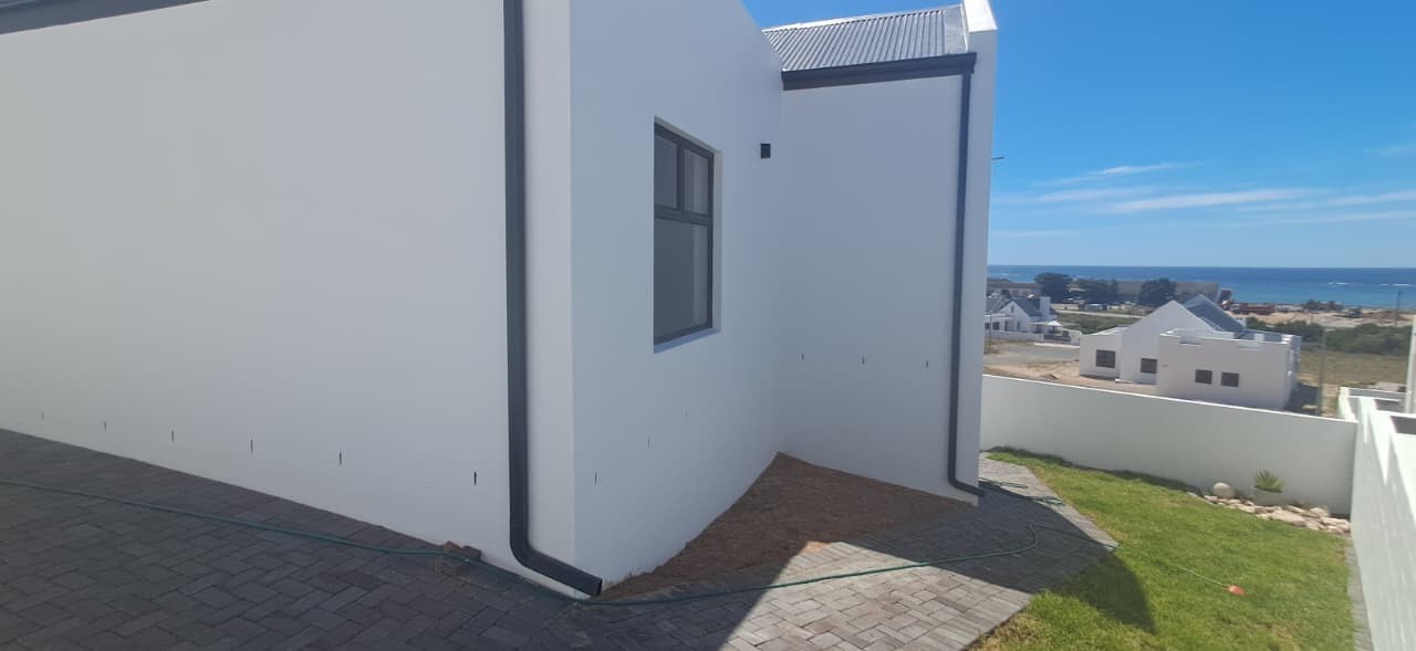 House for sale in Sandy Point, St Helena Bay, 254 m²