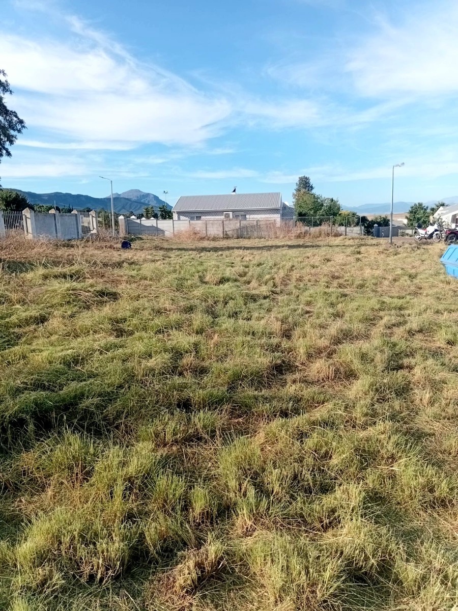 Development for sale in Piketberg, 1726 m²