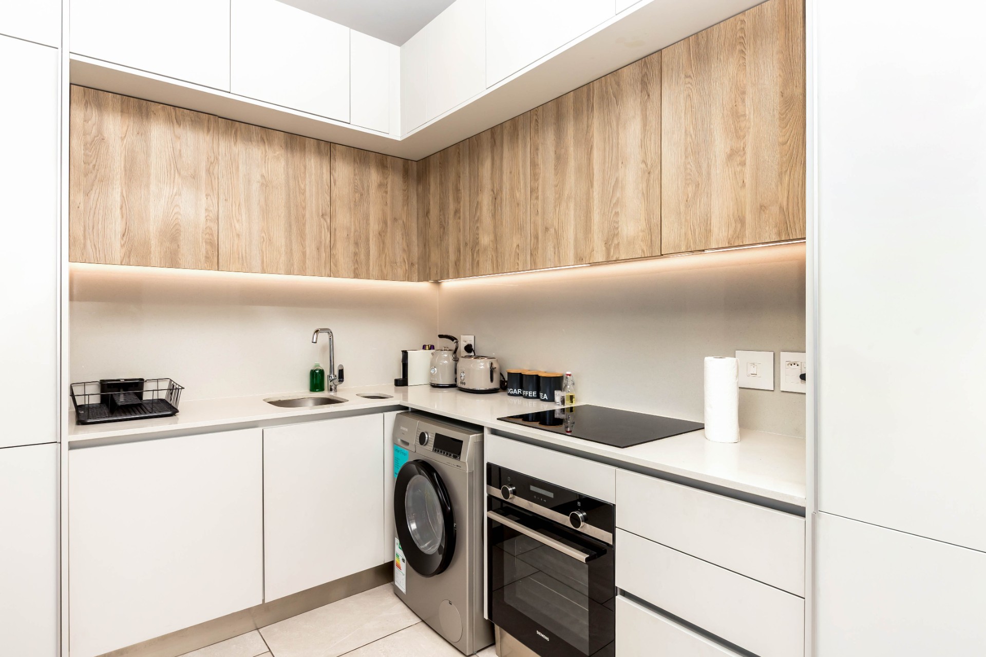 Apartment for sale in Cape Town City Centre, Cape Town, The Rubik, The Rubik, 17 Loop St, Cape Town City Centre, Cape Town, Cape Town City Centre, Cape Town, Western Cape, 58 m²