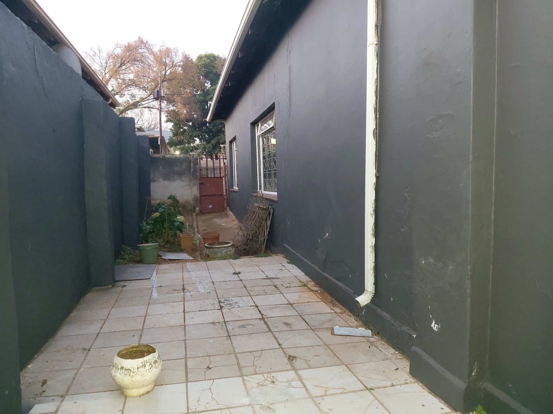 House for rent in Roodepoort North, Roodepoort