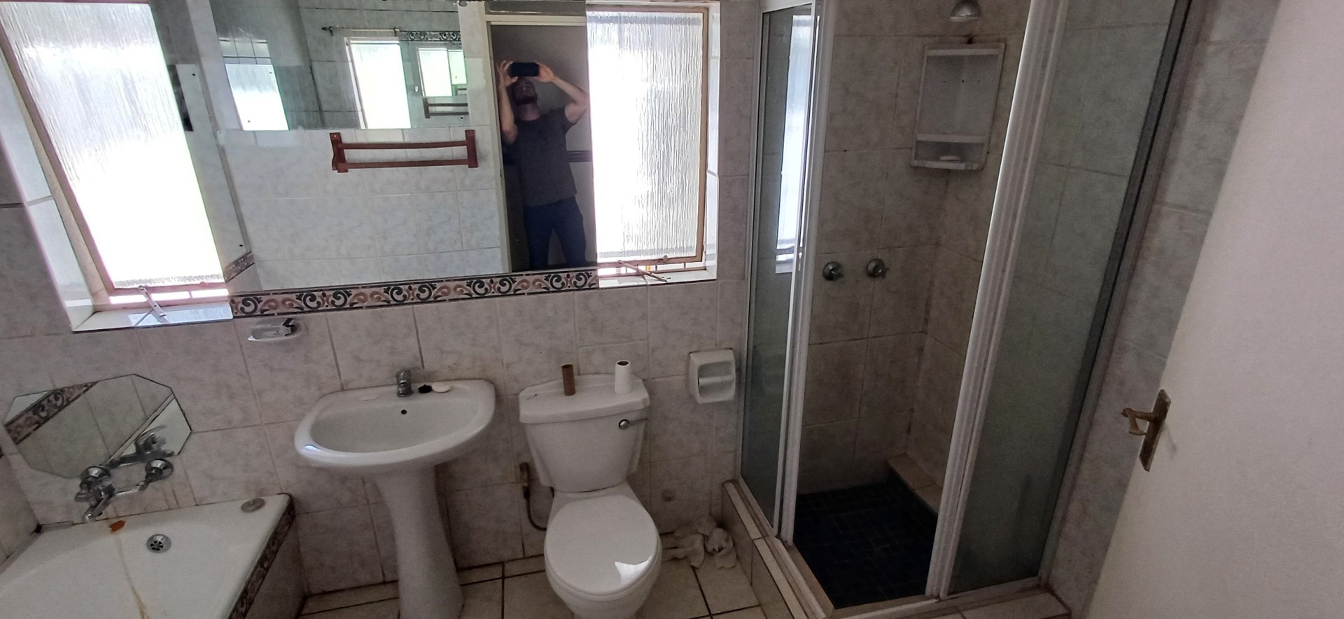 House for sale in Secunda, 1184 m²