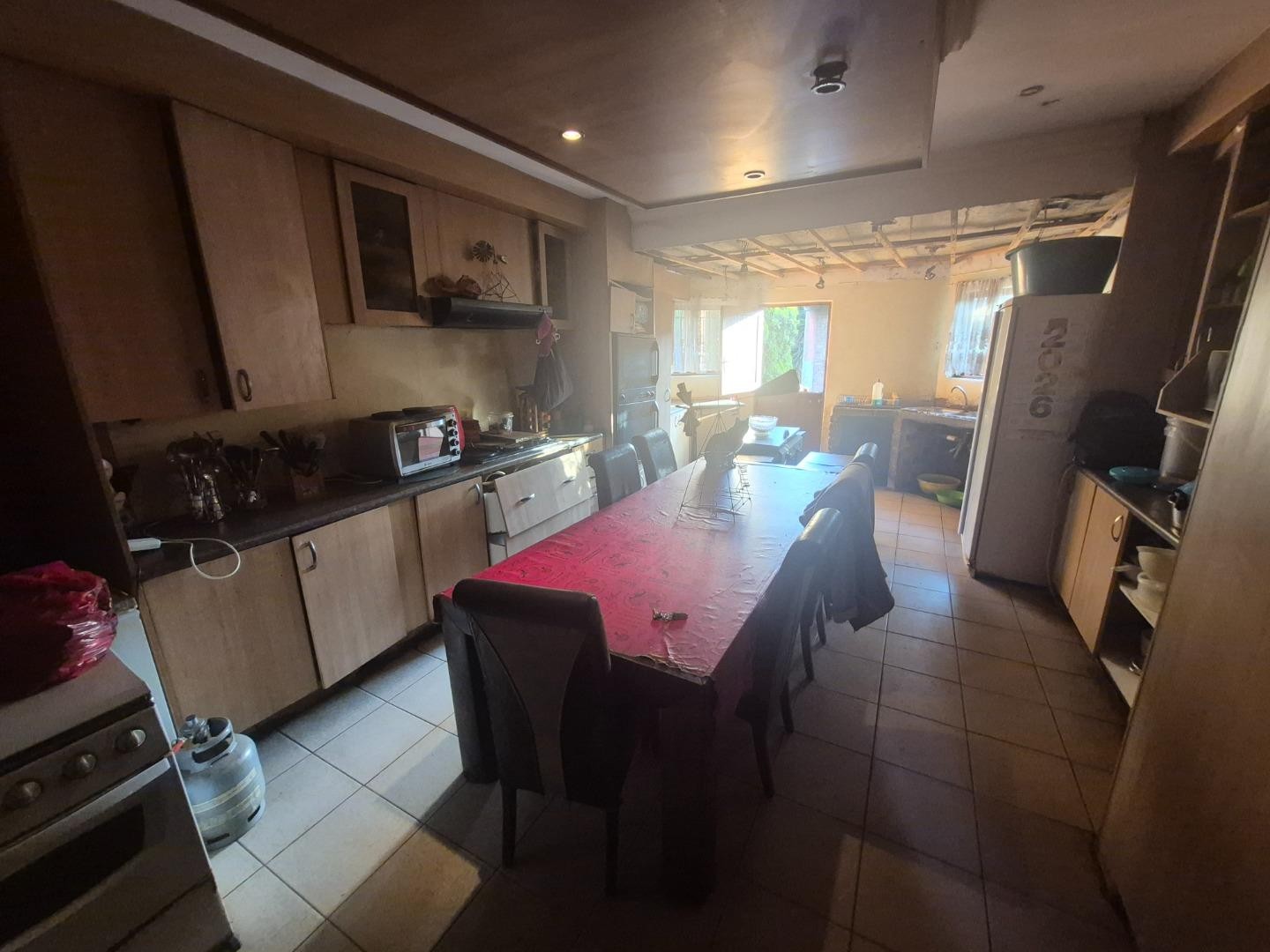 House for sale in Gerdview, Germiston, 992 m²