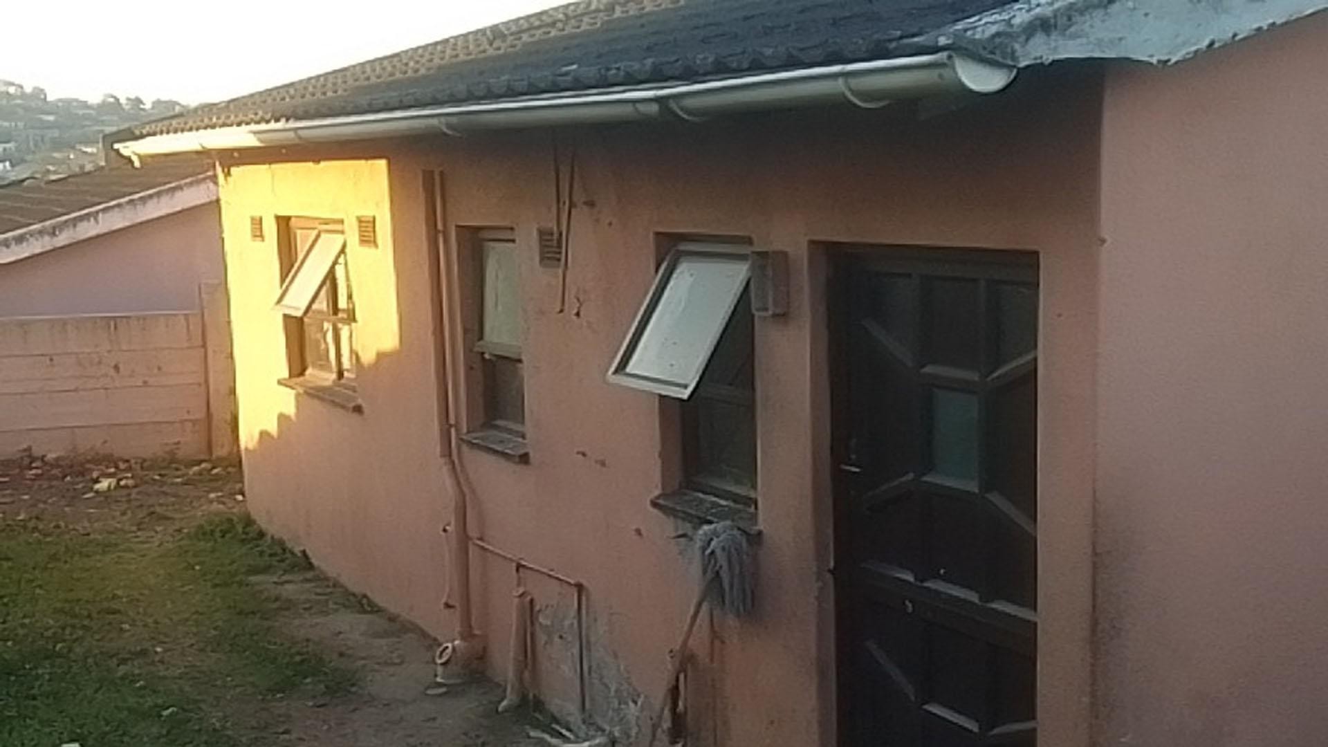 House for sale in Umlazi, KwaZulu Natal, 50 m²