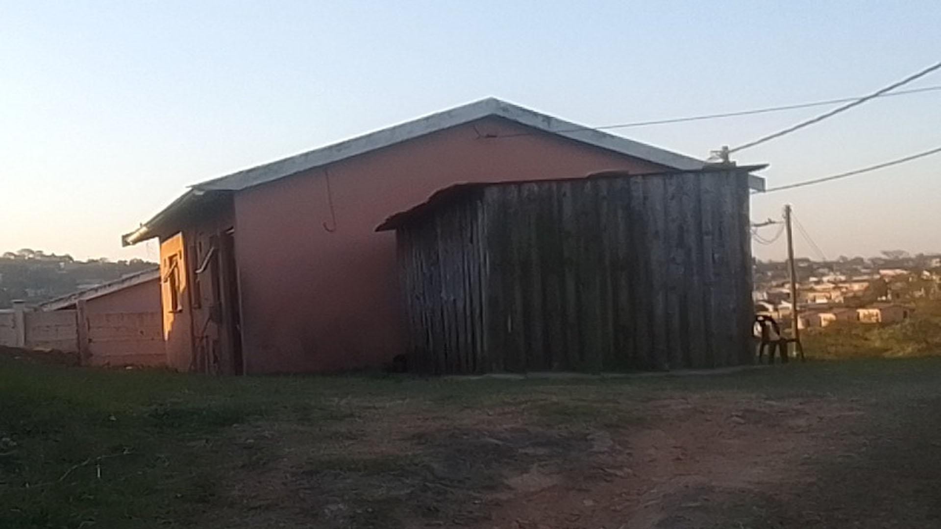 House for sale in Umlazi, KwaZulu Natal, 50 m²