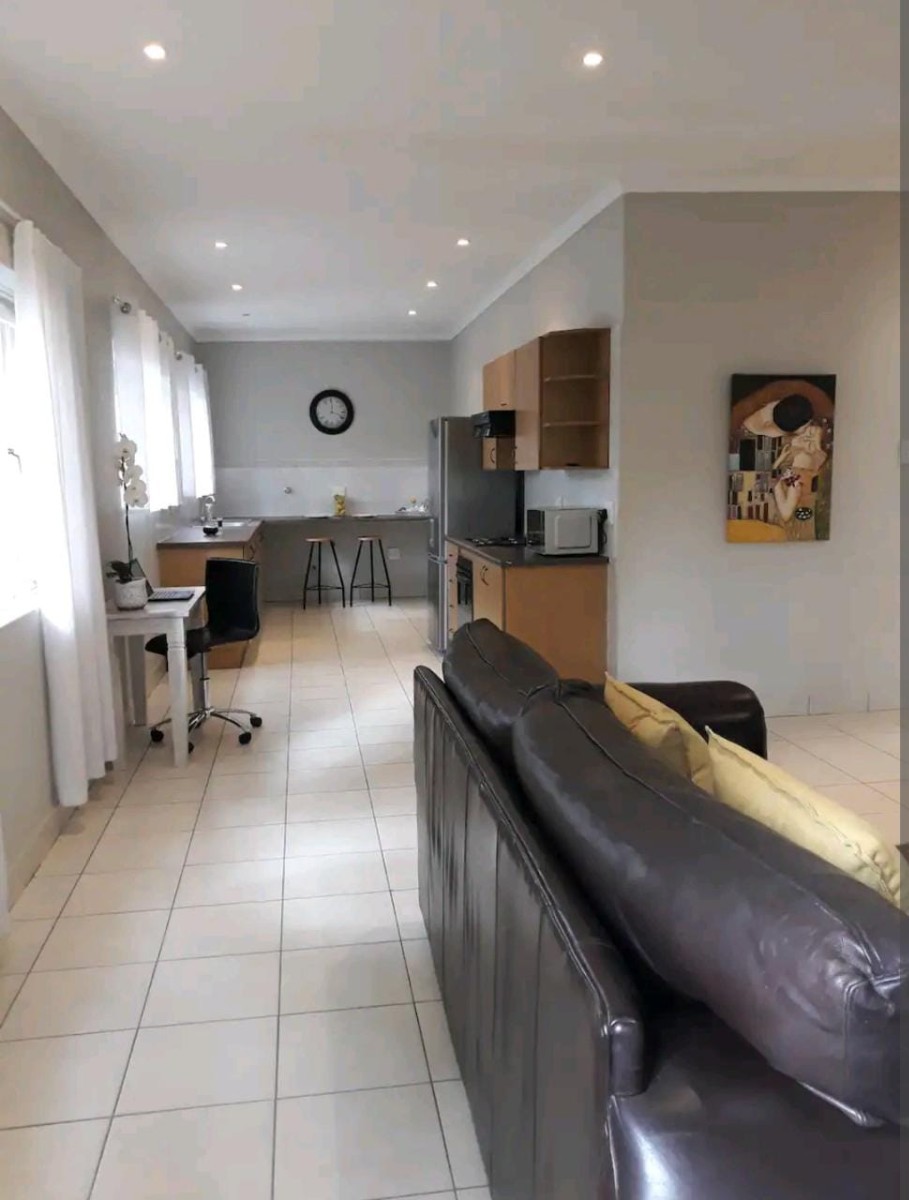 Cottage for rent in Lyndhurst, Johannesburg