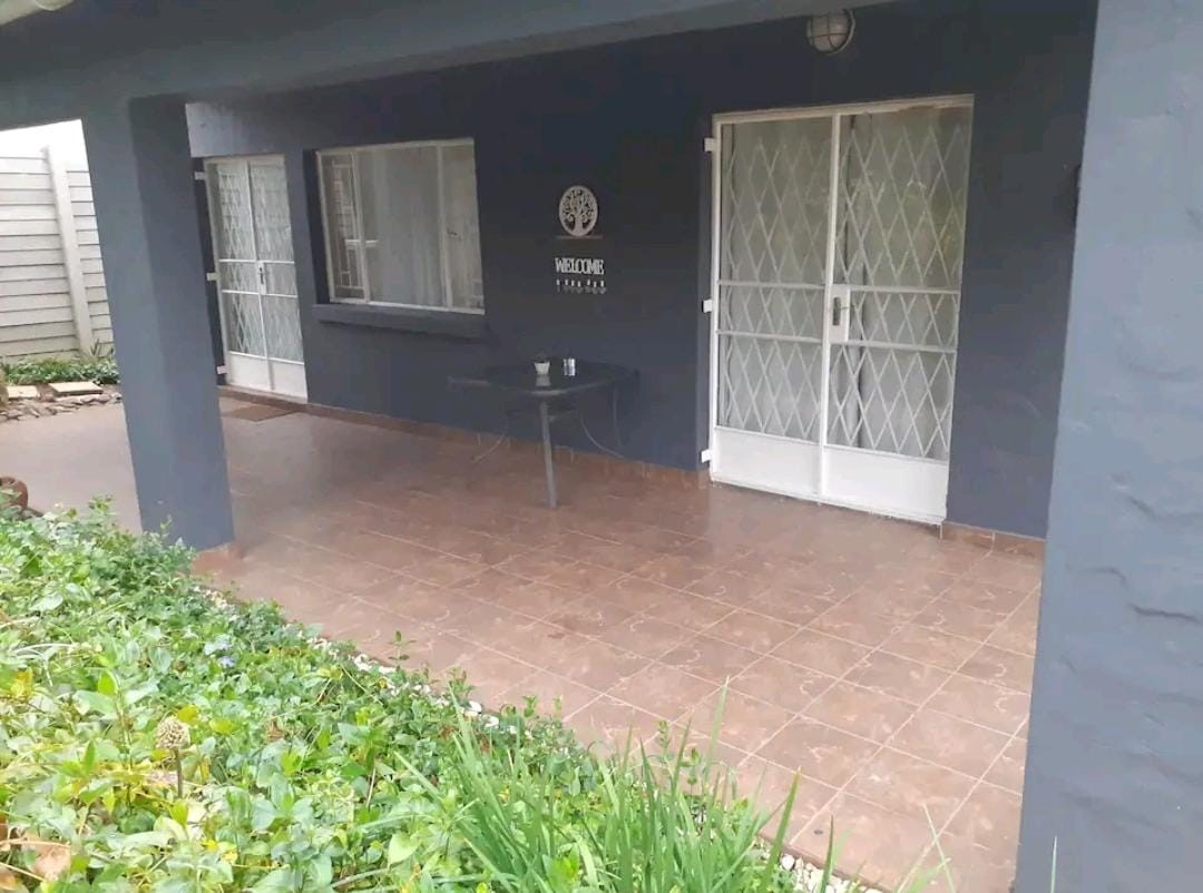 Cottage for rent in Lyndhurst, Johannesburg