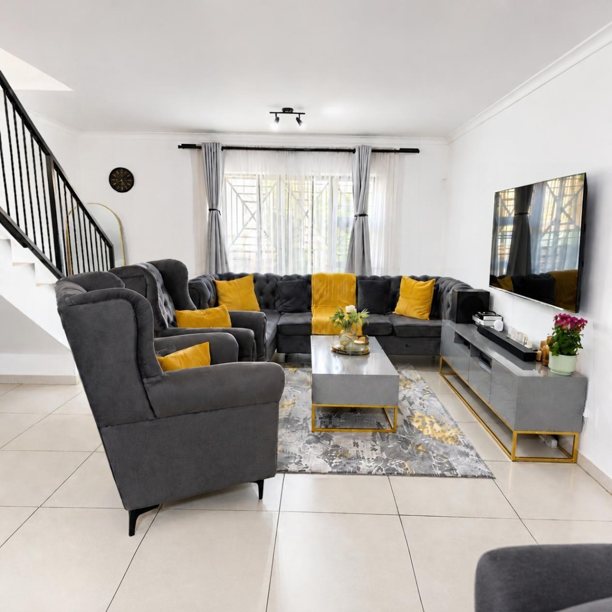 Cluster for sale in Ruimsig, Roodepoort, 158 m²