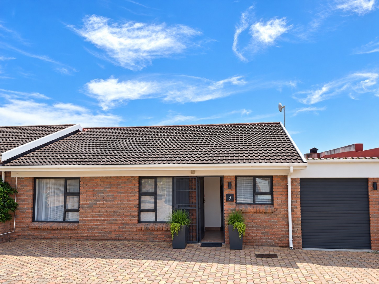 Townhouse for sale in Heiderand, Mossel Bay, 130 m²