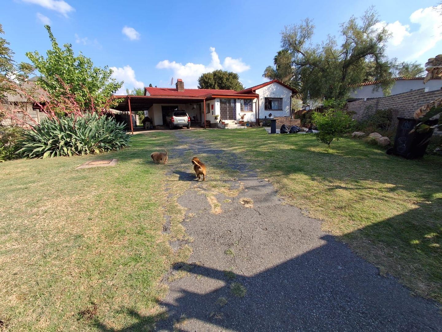 House For Sale in Birchleigh North, Kempton Park