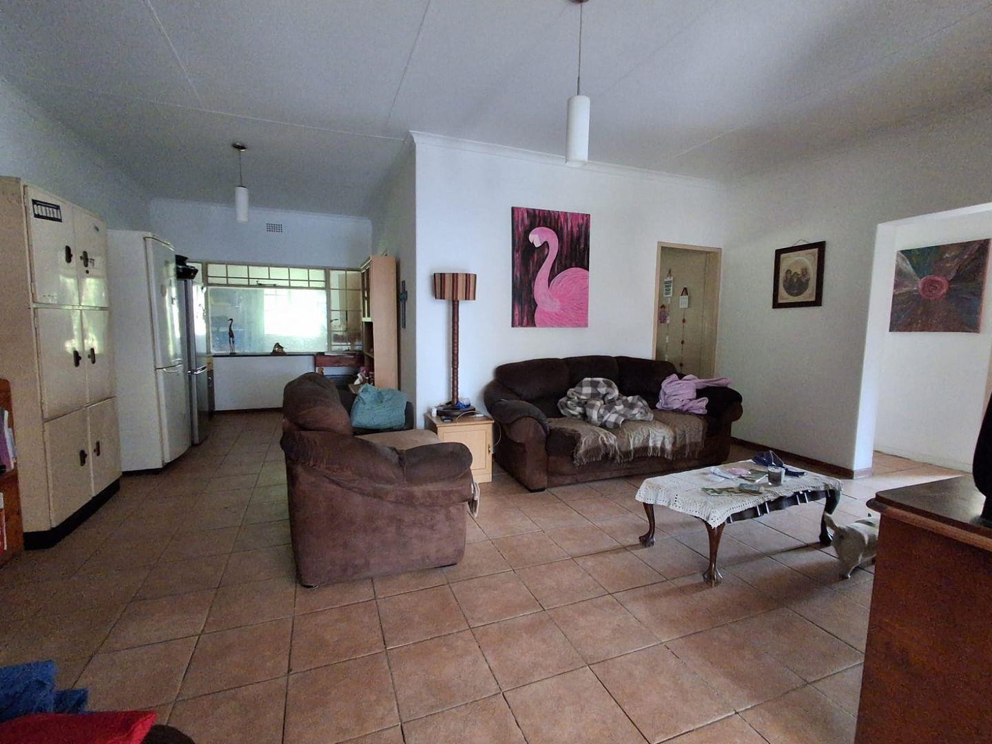 House for sale in Birchleigh North, Kempton Park, 1000 m²