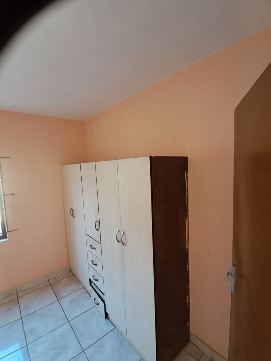 Duplex for sale in Lotusville, Verulam, KwaZulu Natal