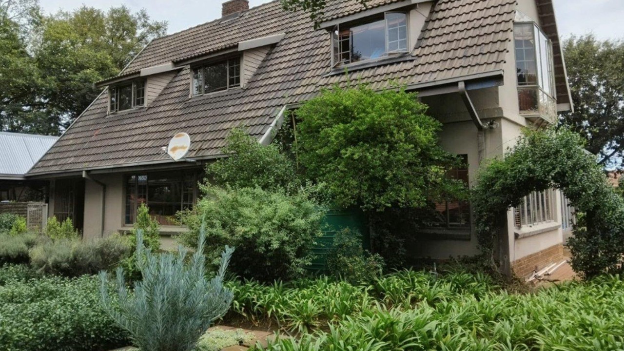 House for sale in Carletonville Central, Carletonville, 1115 m²