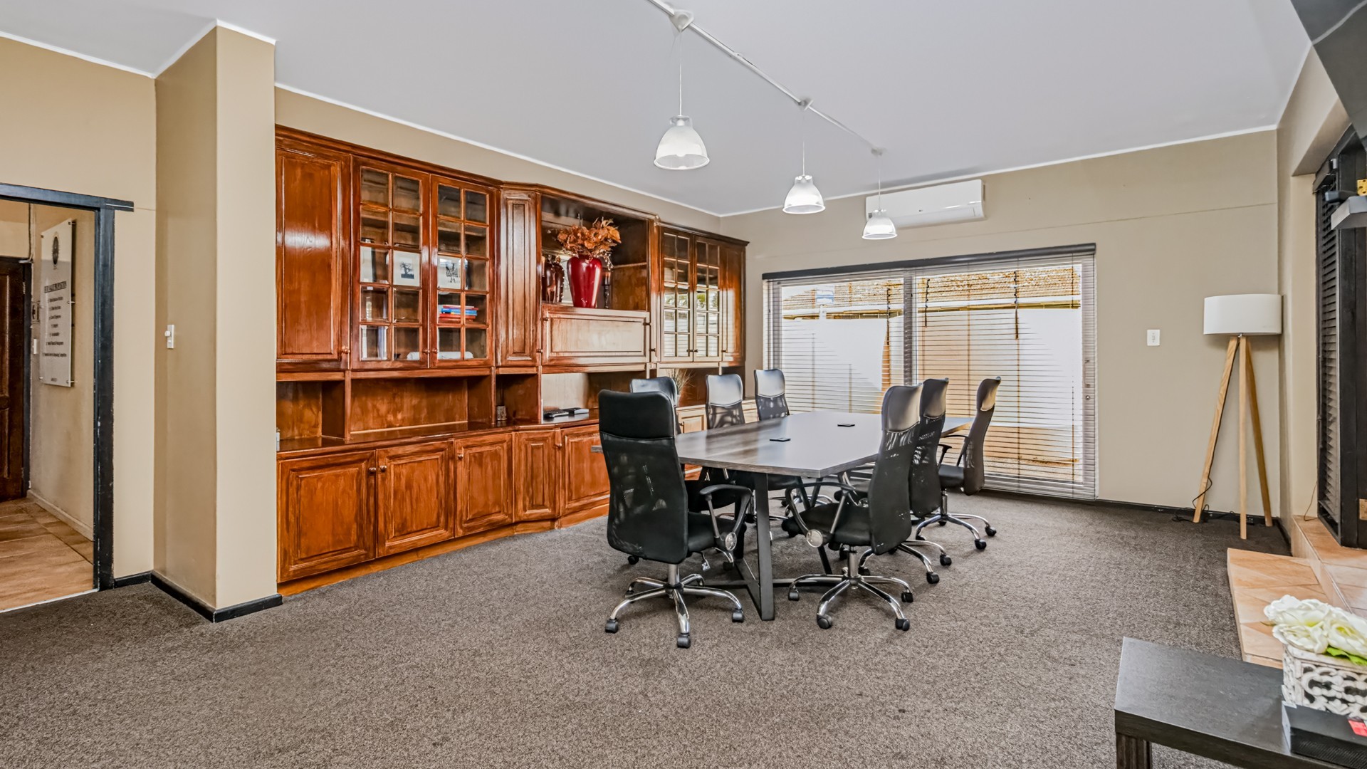 Commercial Property for sale in Oakdale, Bellville, 872 m²