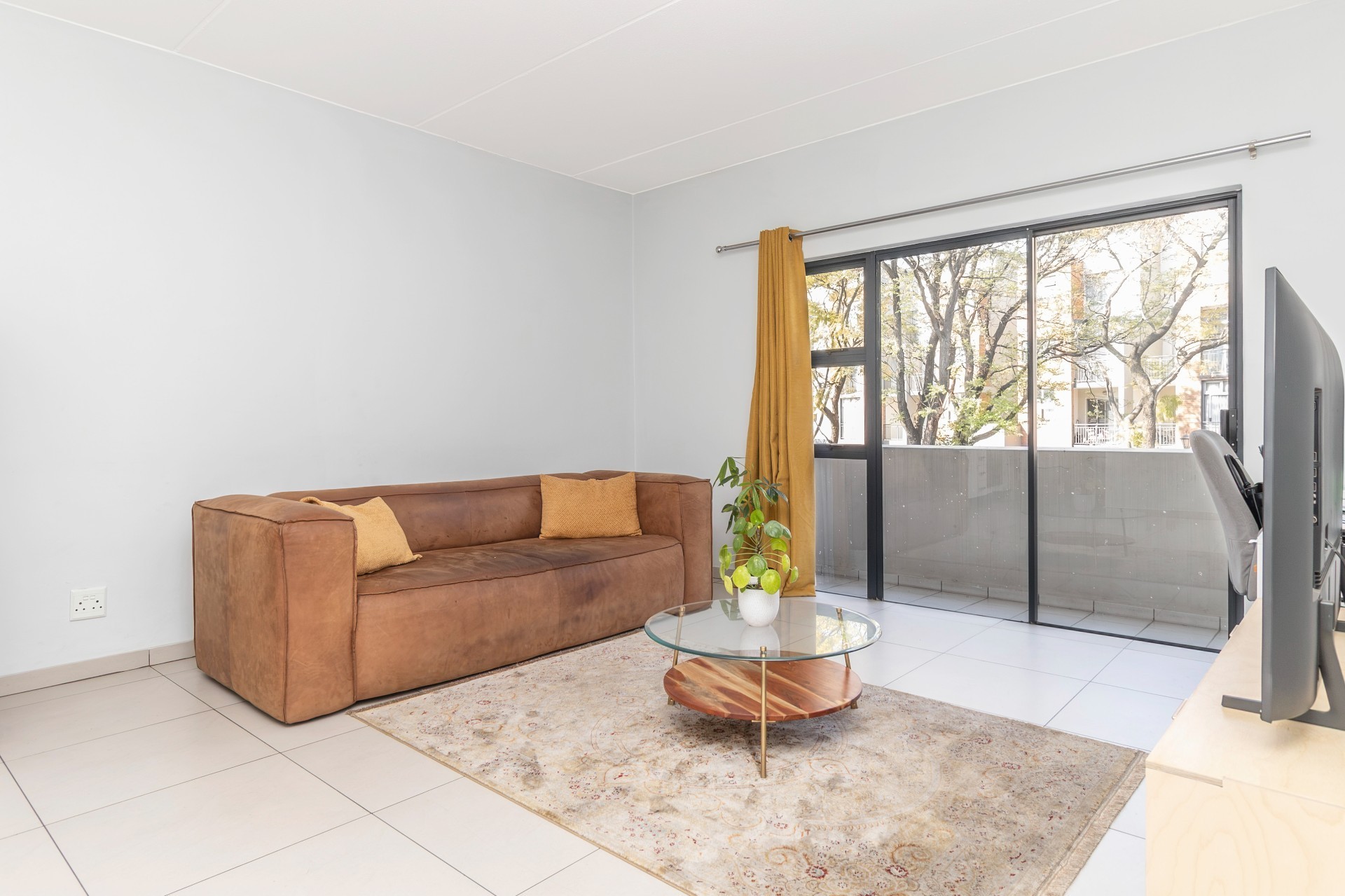 Apartment for rent in North Riding, Randburg, 89 m²