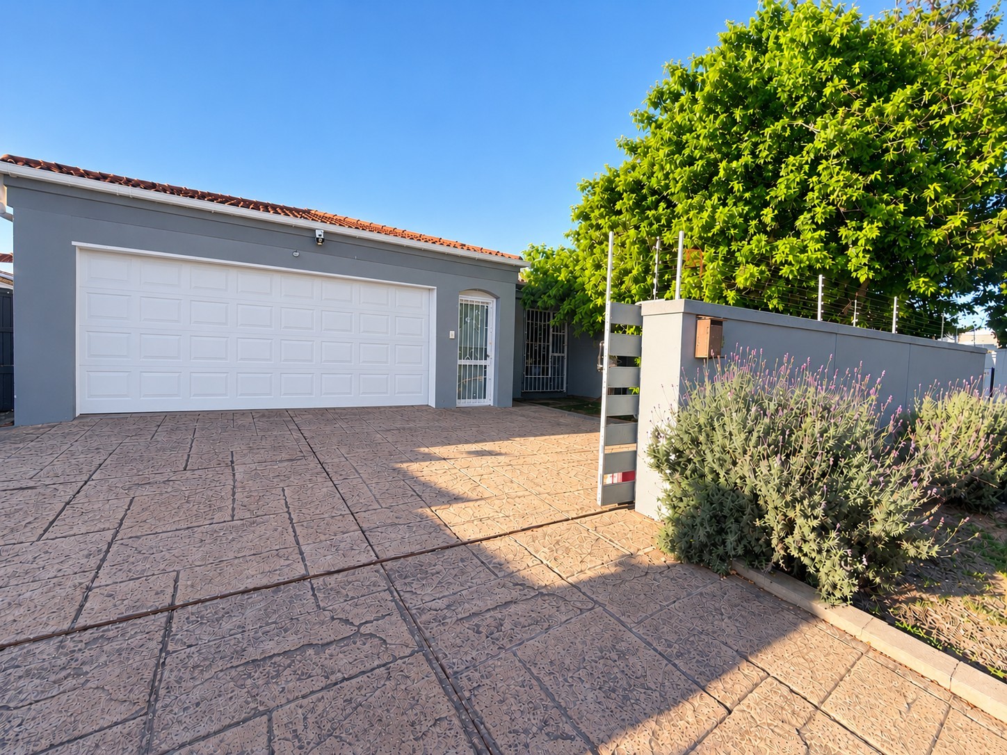 House for sale in Parklands, Blouberg, 210 m²