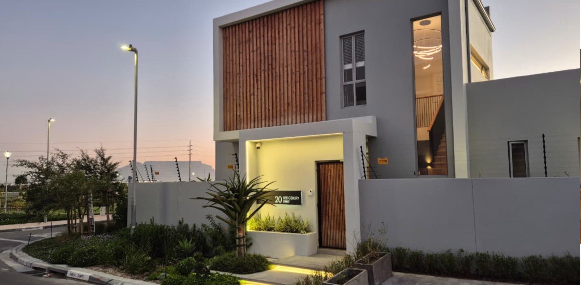 House for sale in Sandown, Blouberg, 260 m²