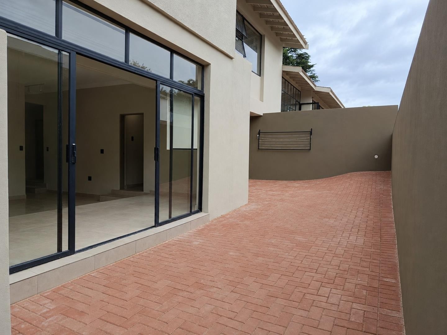 House for rent in Houghton Estate, Johannesburg, 95 m²