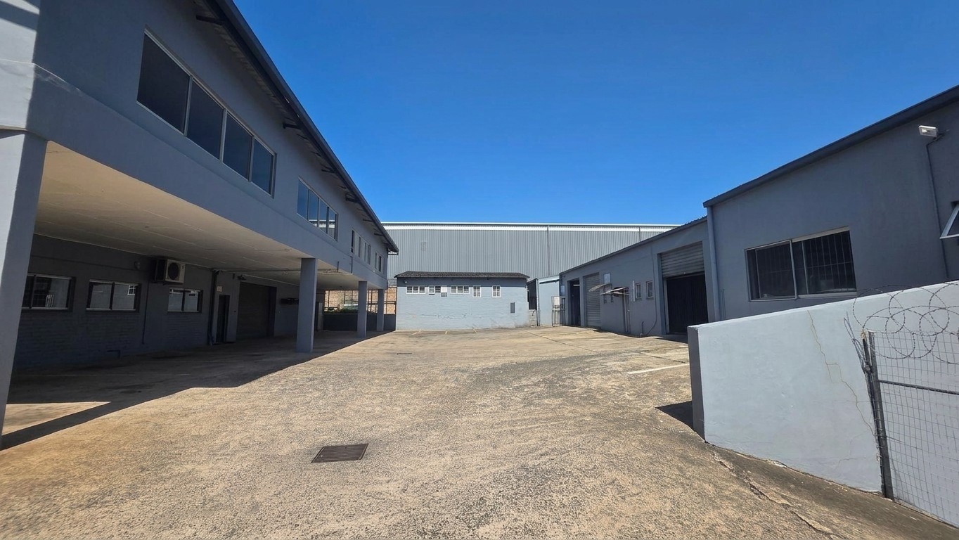 Industrial Property for rent in Durban North, Durban, KwaZulu Natal, 224 m²