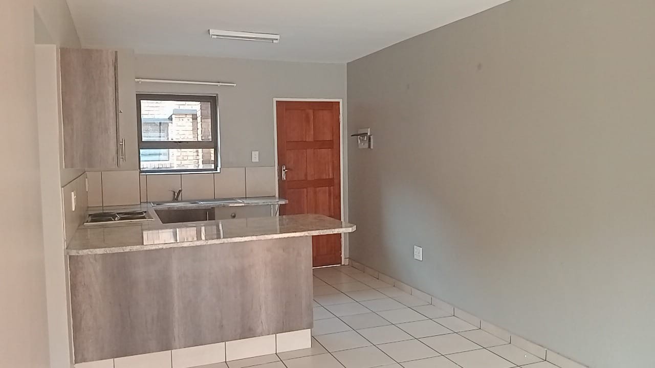 Apartment for rent in Witfield, Boksburg, 1072 Witfield (1st floor), Witfield Ridge, 41 Biddulph Street, Witfield, Boksburg, Gauteng, 58 m²