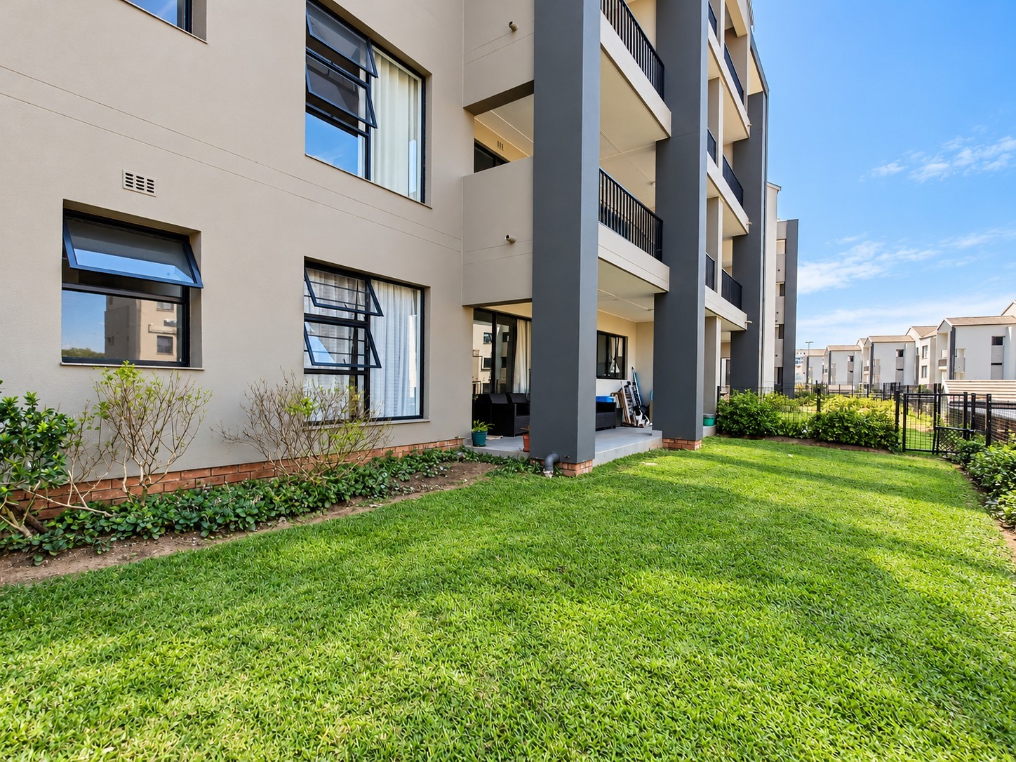 Apartment for sale in Ballito Central, Ballito, KwaZulu Natal, 107 m²