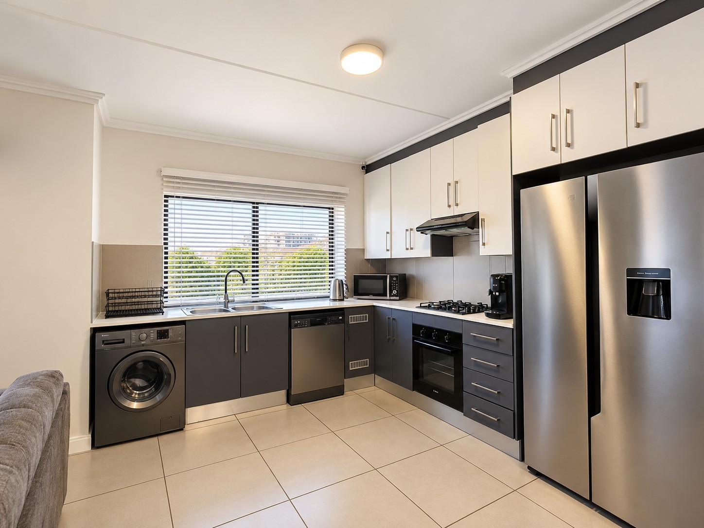 Apartment for sale in Ballito Central, Ballito, KwaZulu Natal, 107 m²