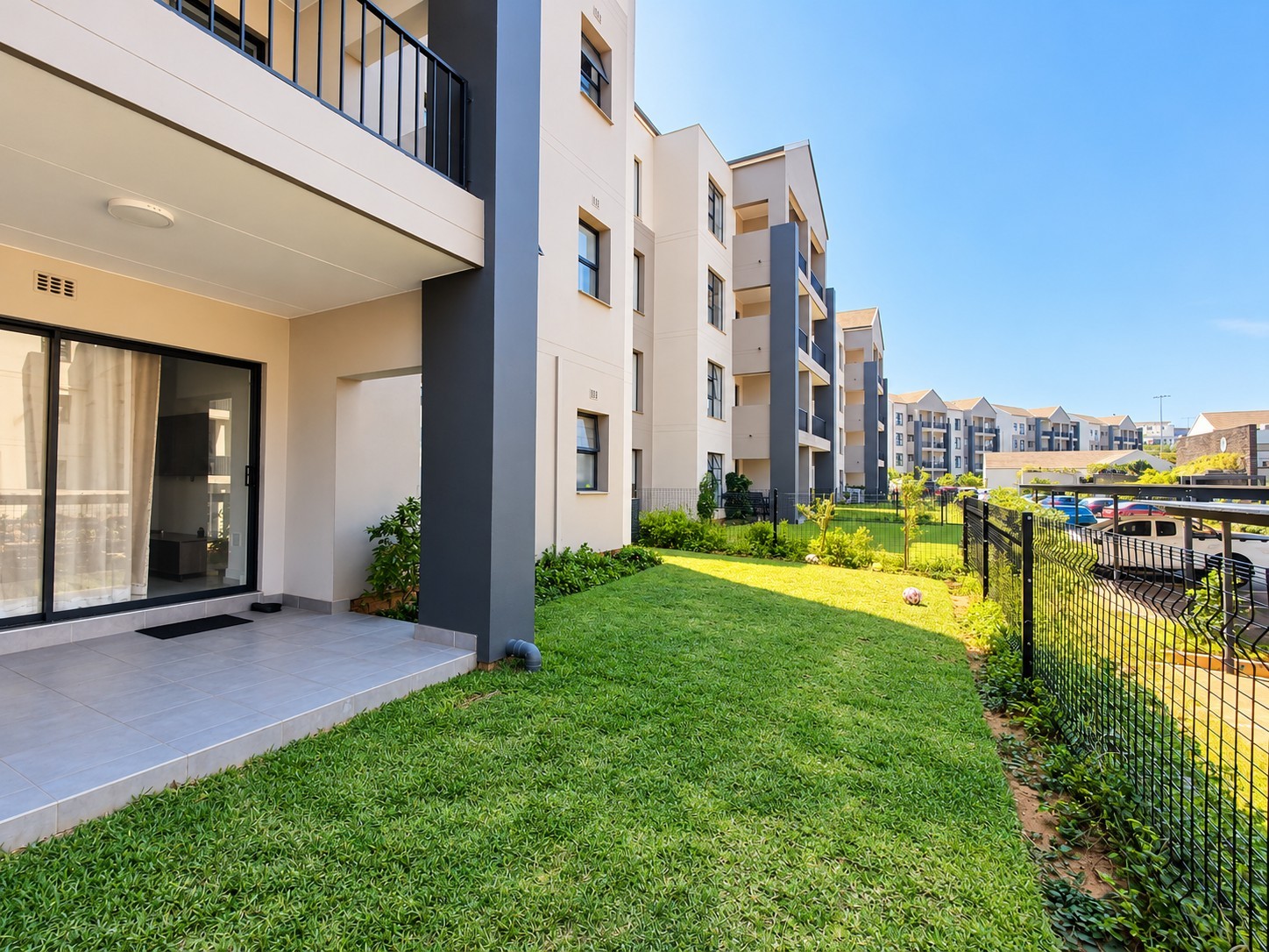 Apartment for sale in Ballito Central, Ballito, KwaZulu Natal, 107 m²