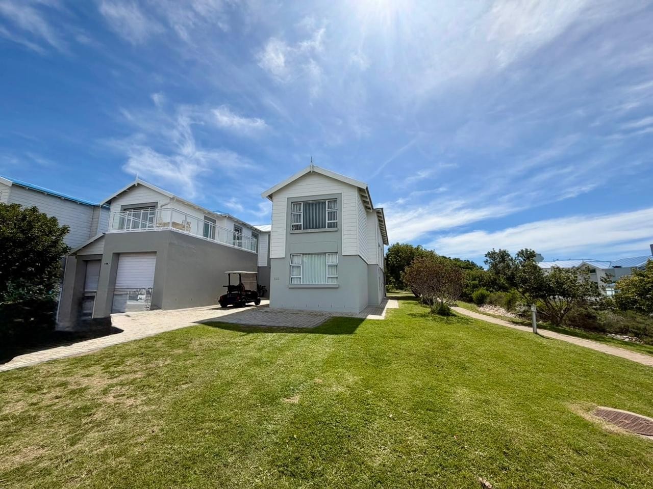 House for sale in Pinnacle Point Golf Estate, Mossel Bay, 250 m²