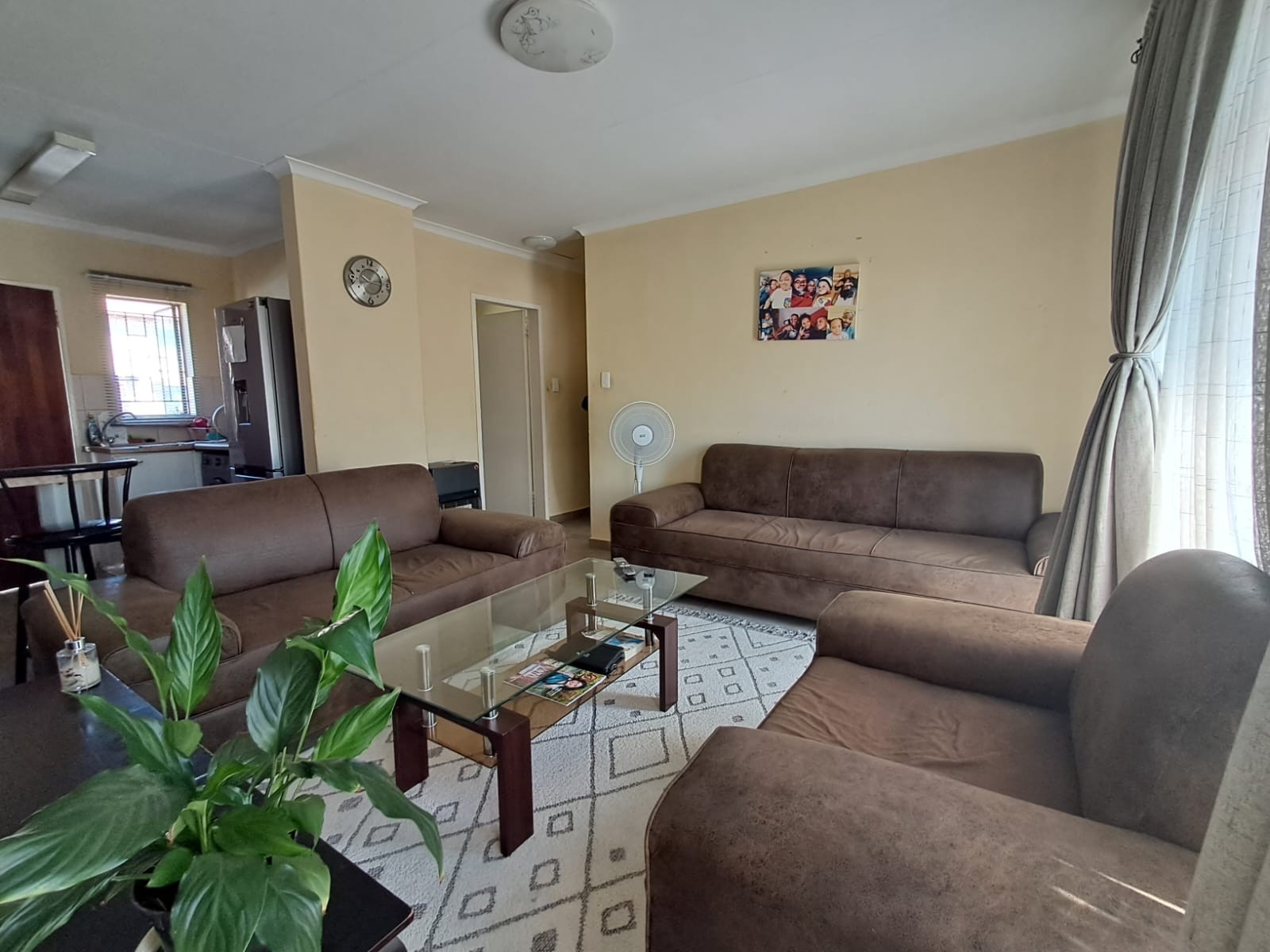 Apartment for sale in Honeydew Grove, Roodepoort, 50 m²
