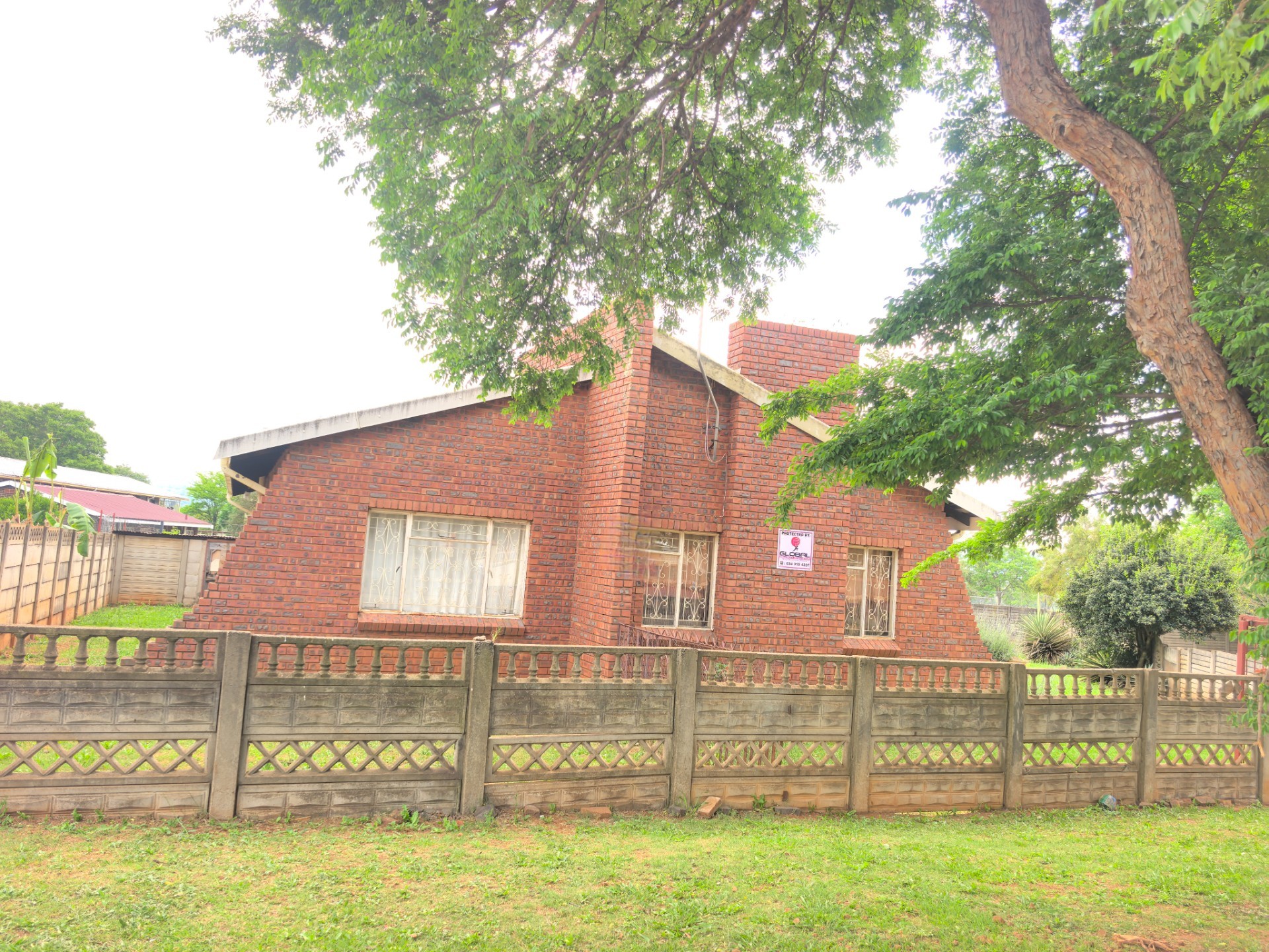 House for sale in Fairleigh, Newcastle, KwaZulu Natal, 607 m²