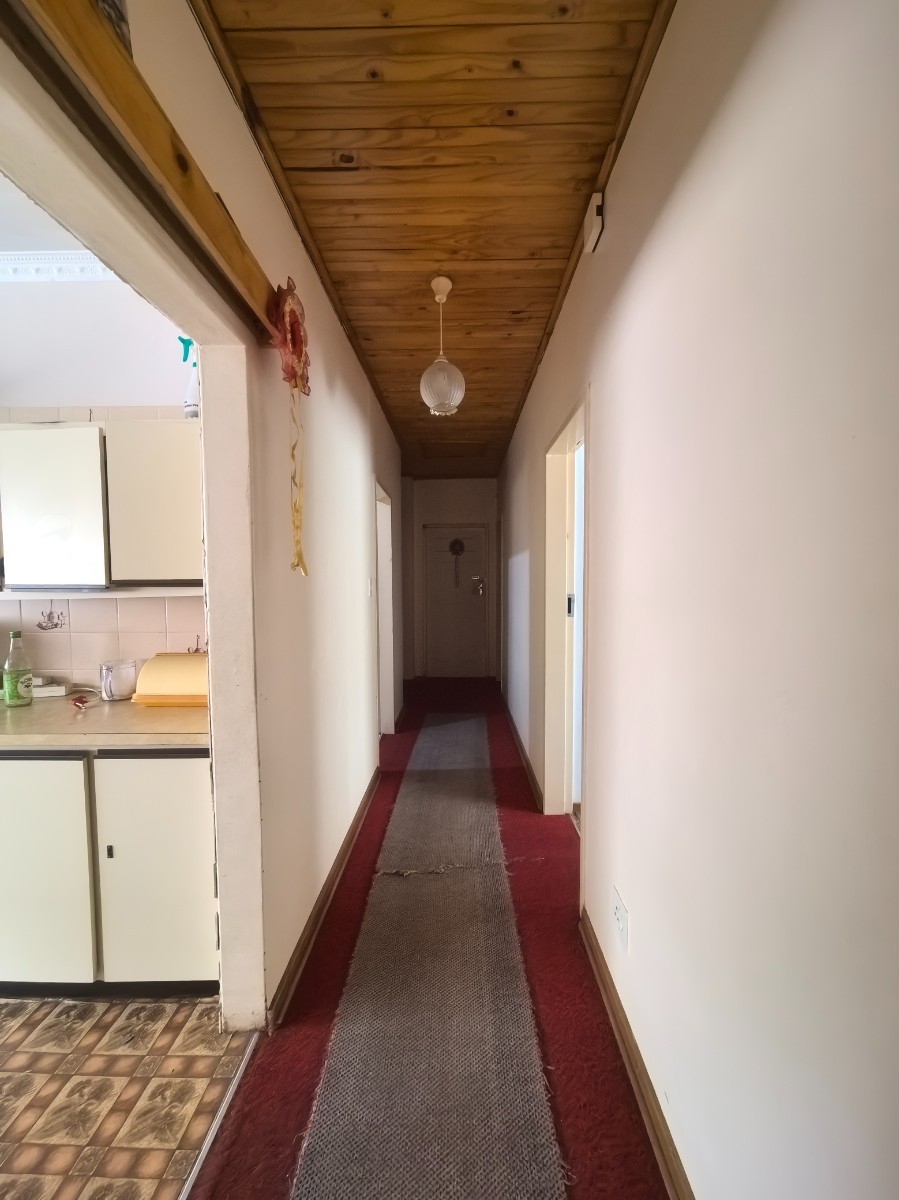 House for sale in Fairleigh, Newcastle, KwaZulu Natal, 607 m²