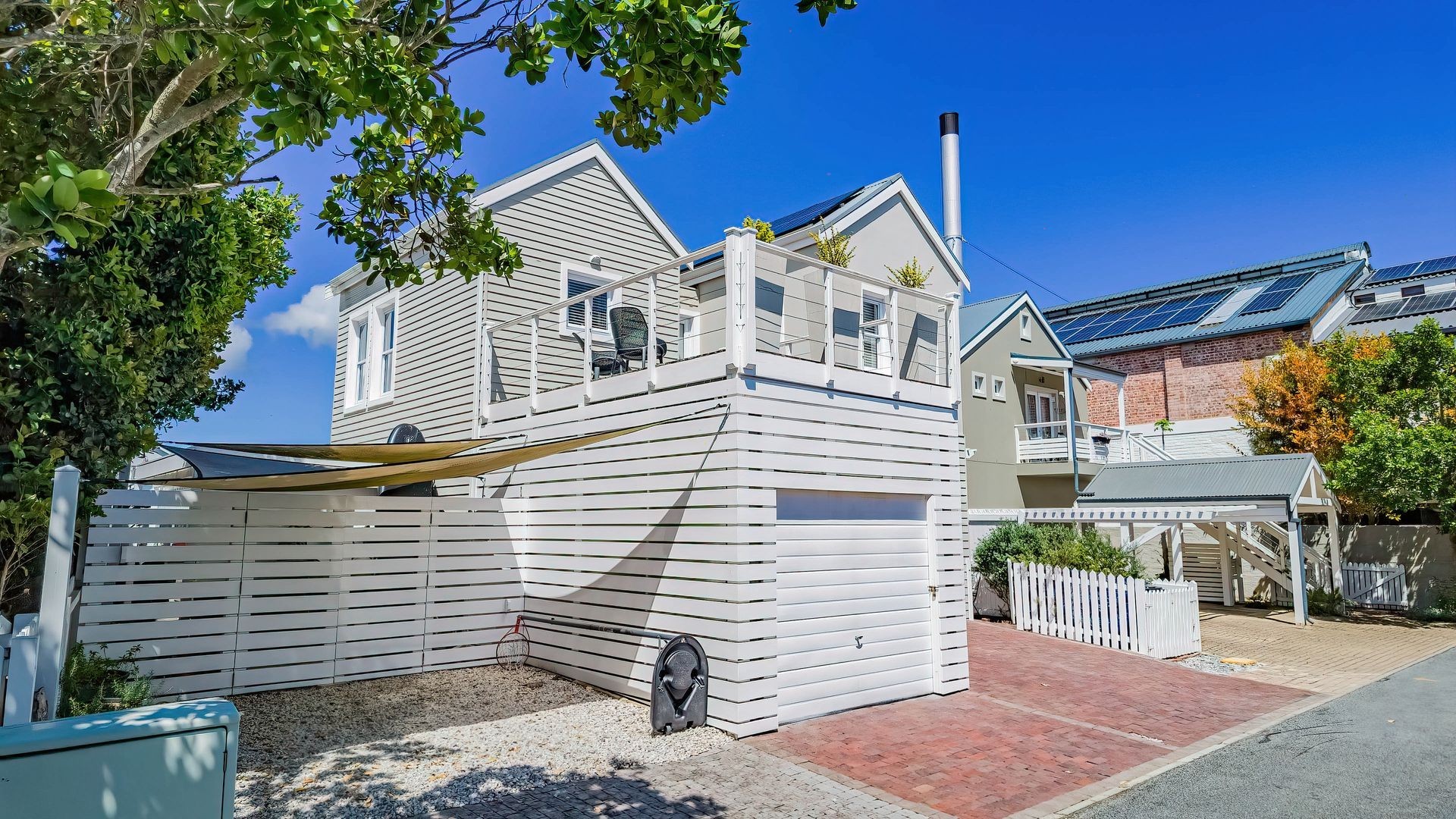 House for sale in Thesen Island, Knysna, 250 m²