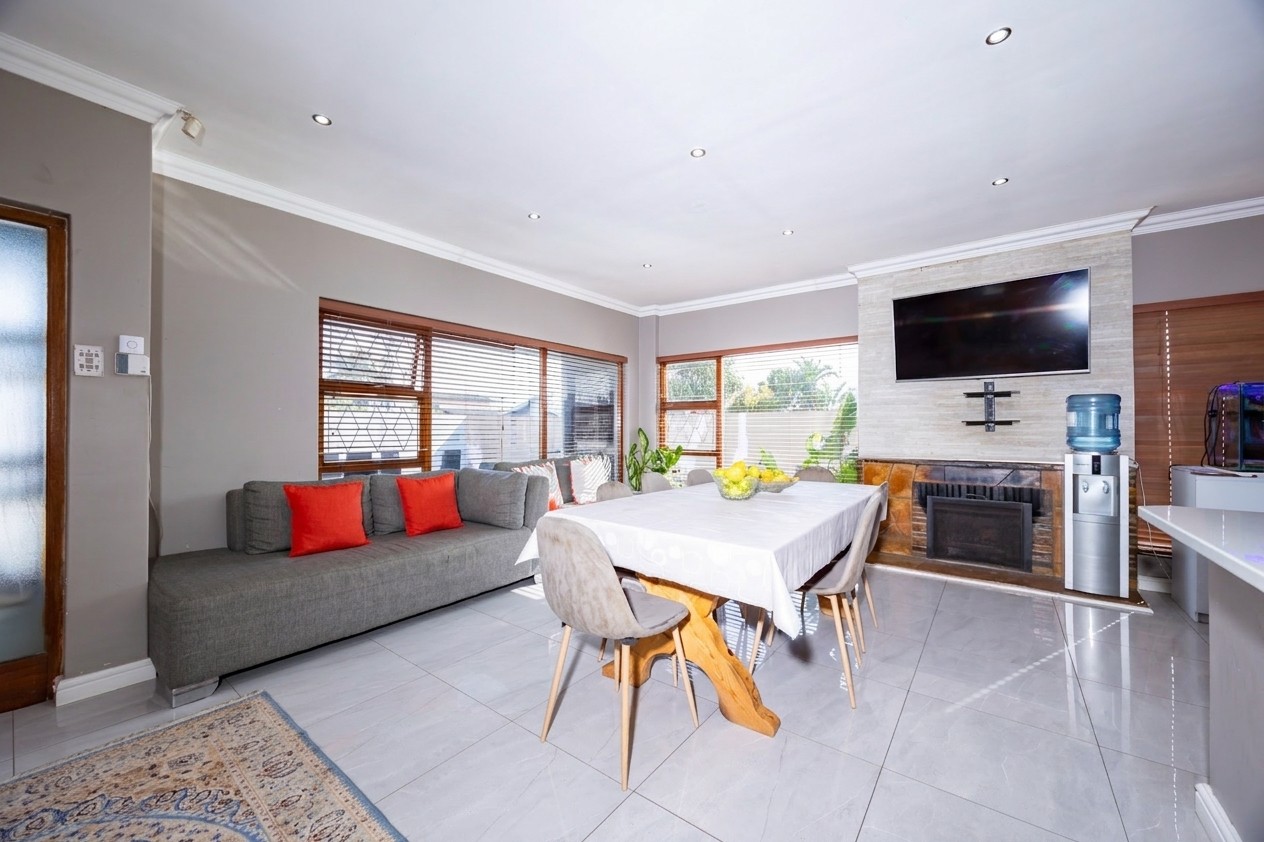 House for sale in Townsend Estate, Goodwood, 289 m²