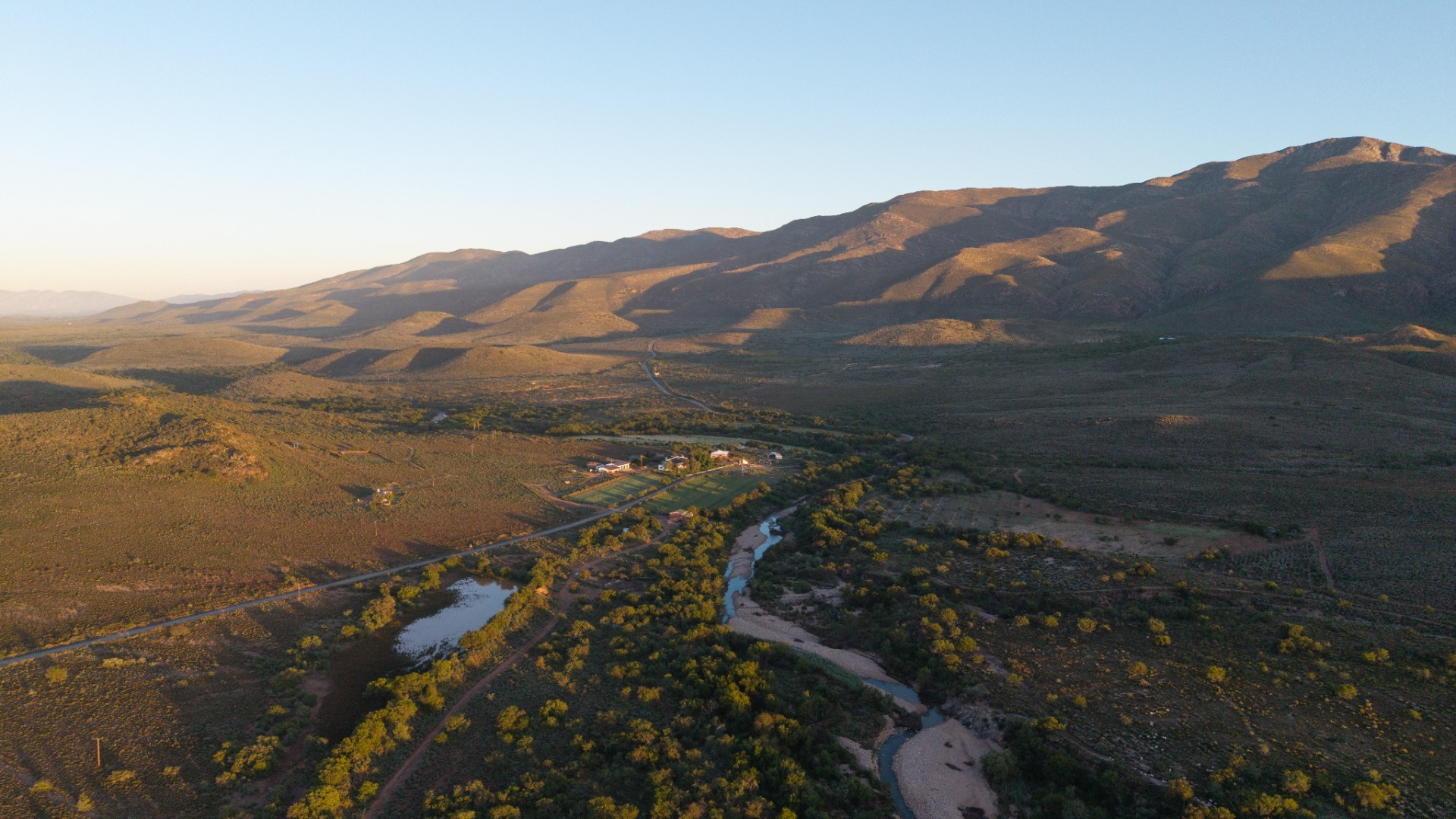 Farm for sale in Uniondale, 25 Misgund, Uniondale, Western Cape, 2480000 m²