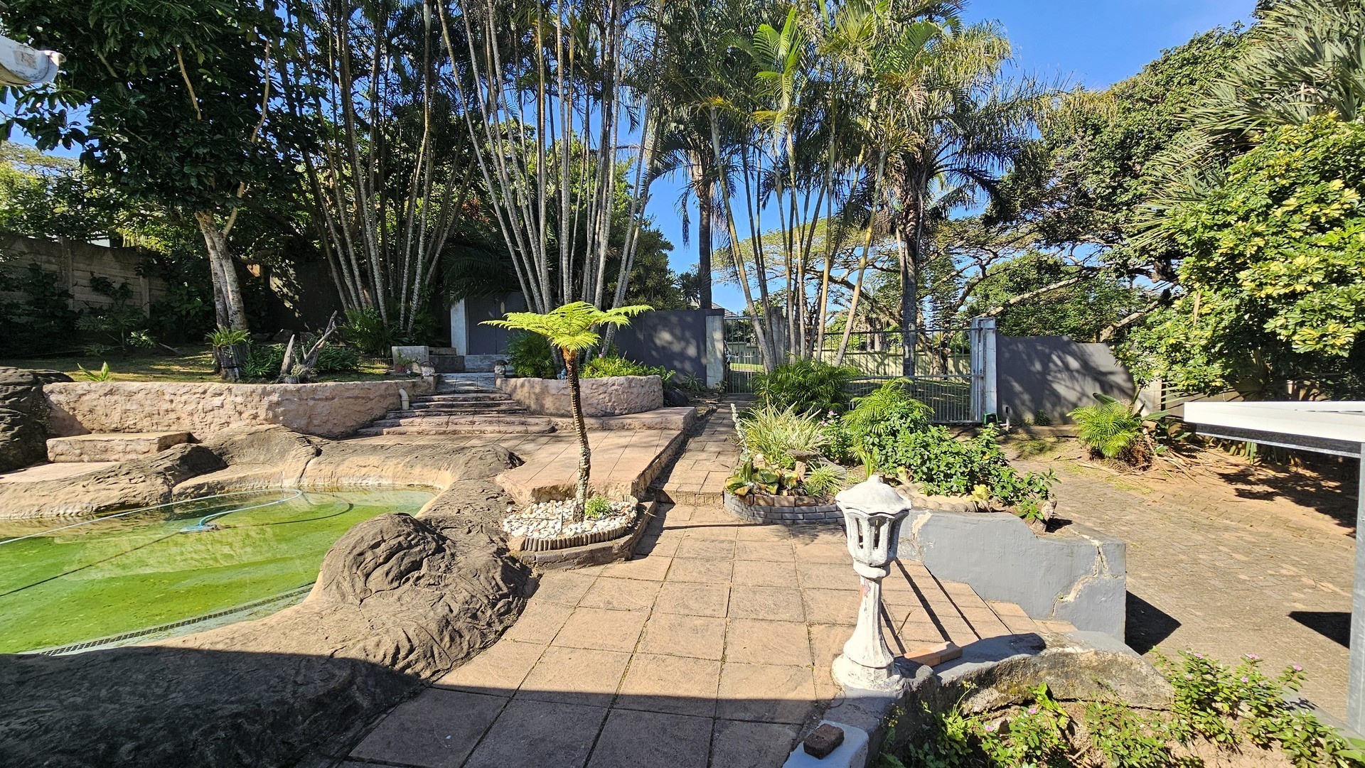 House for sale in Uvongo Beach, Margate, KwaZulu Natal, 1192 m²