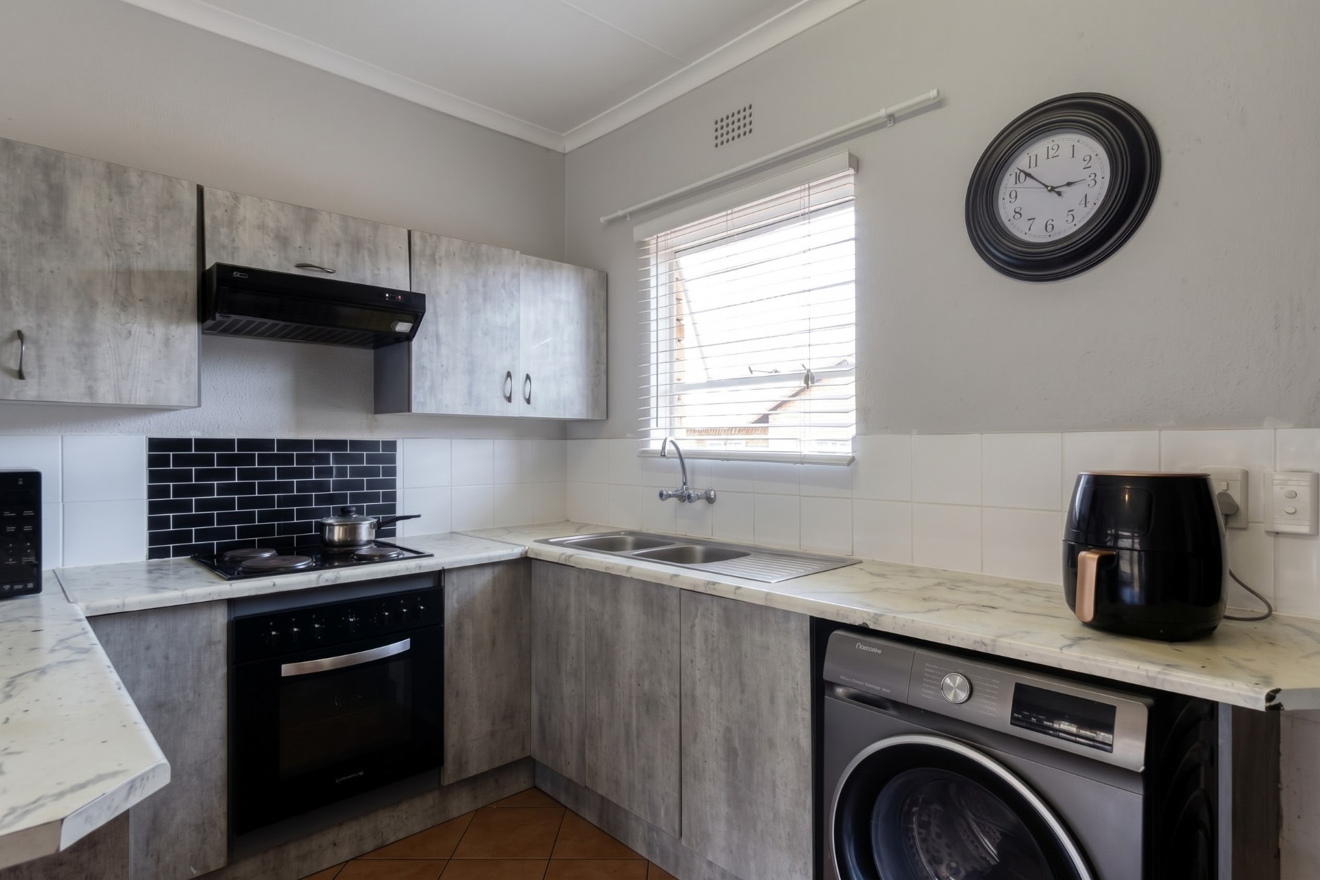 Apartment for sale in Groblerpark Ext, Roodepoort, 86 m²