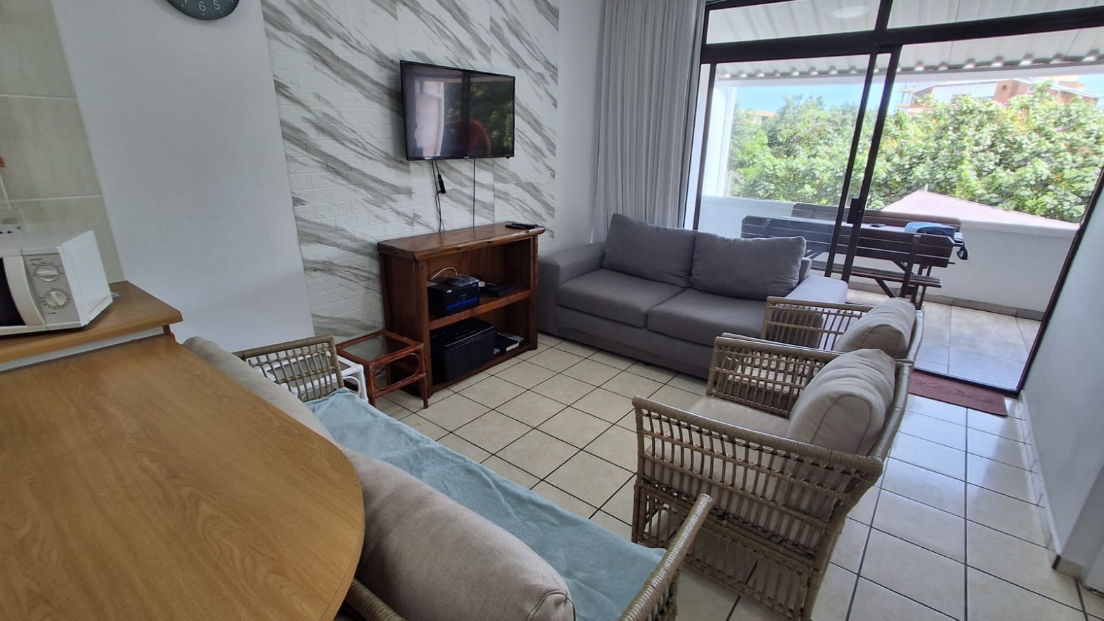 Apartment for sale in Manaba Beach, Margate, KwaZulu Natal, 74 m²