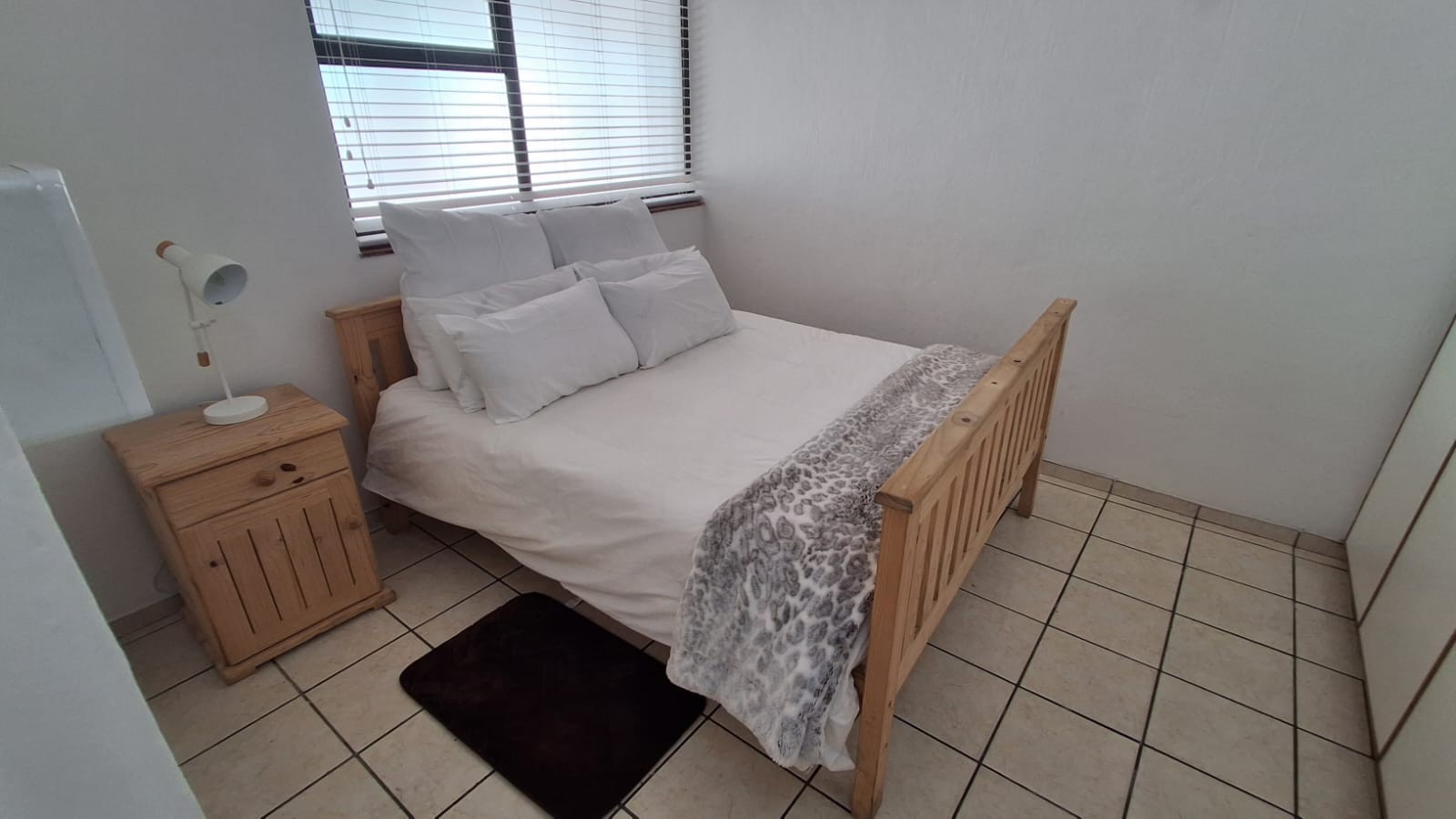 Apartment for sale in Manaba Beach, Margate, KwaZulu Natal, 74 m²