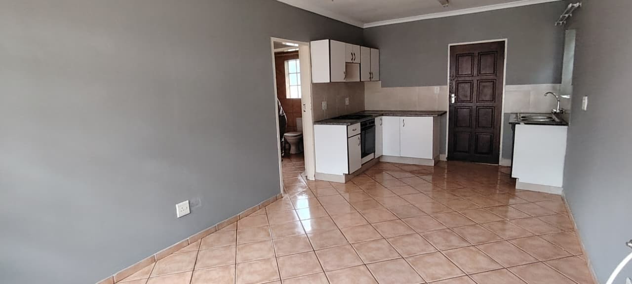 Apartment for rent in Bo-dorp, Rustenburg Central, Rustenburg, North West