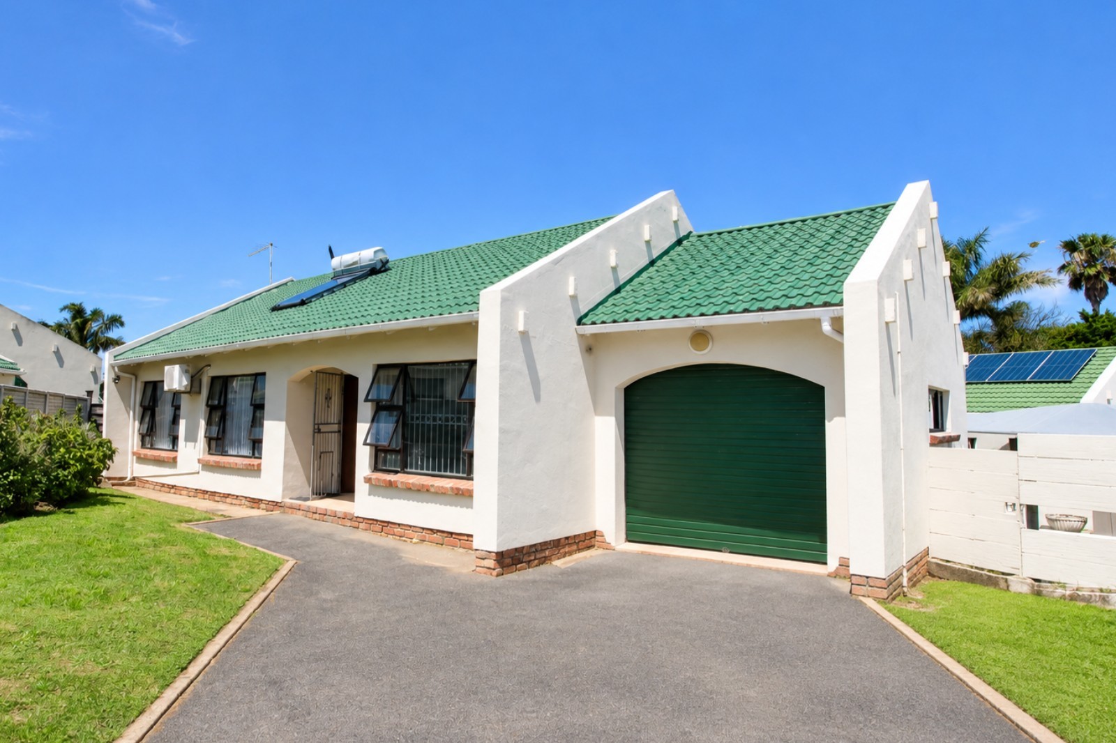 Townhouse for sale in Gonubie North, Gonubie, East London, 117 m²