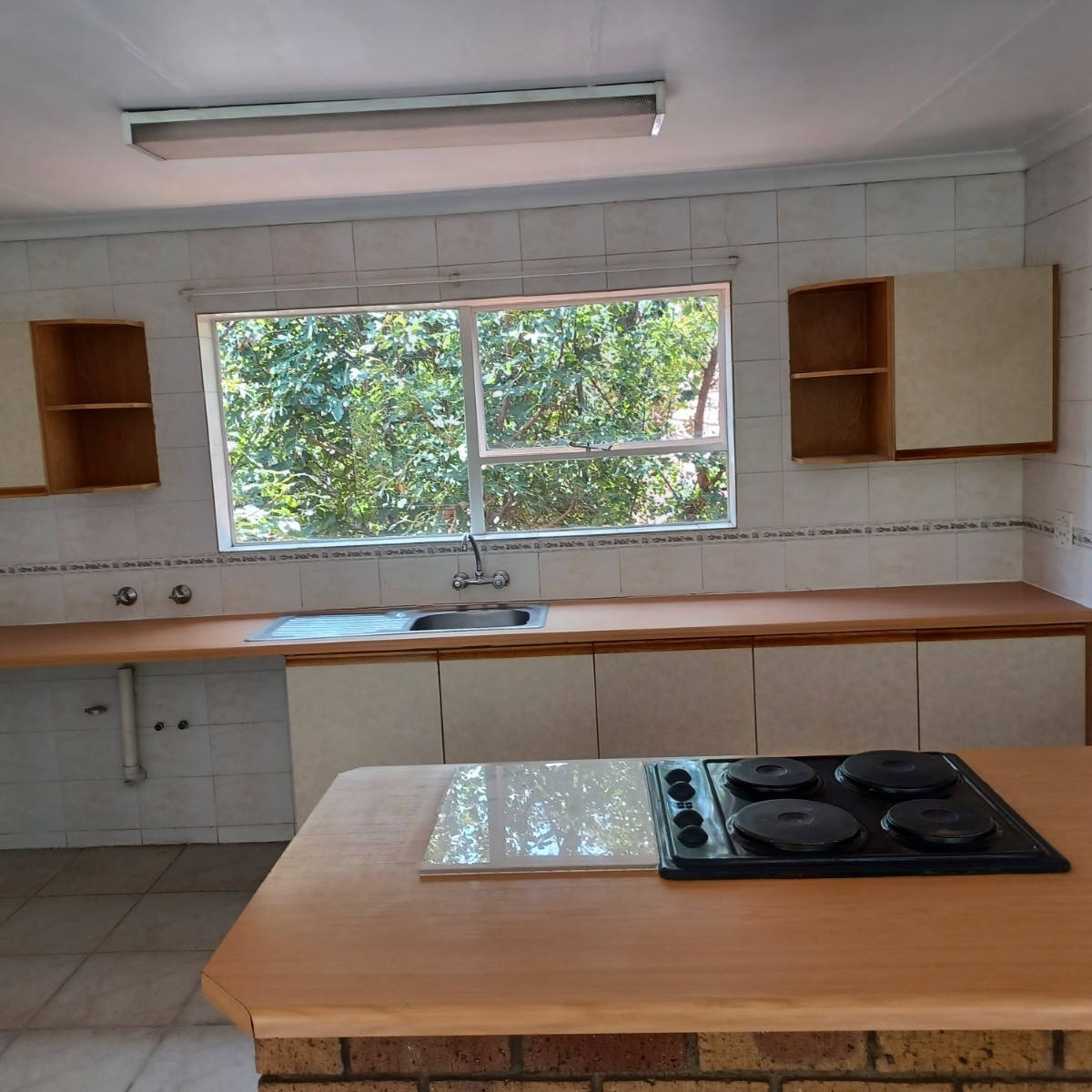 Apartment for rent in Lyndhurst, Johannesburg, 00, 00 Morkel, Lyndhurst, Johannesburg, Gauteng, 85 m²