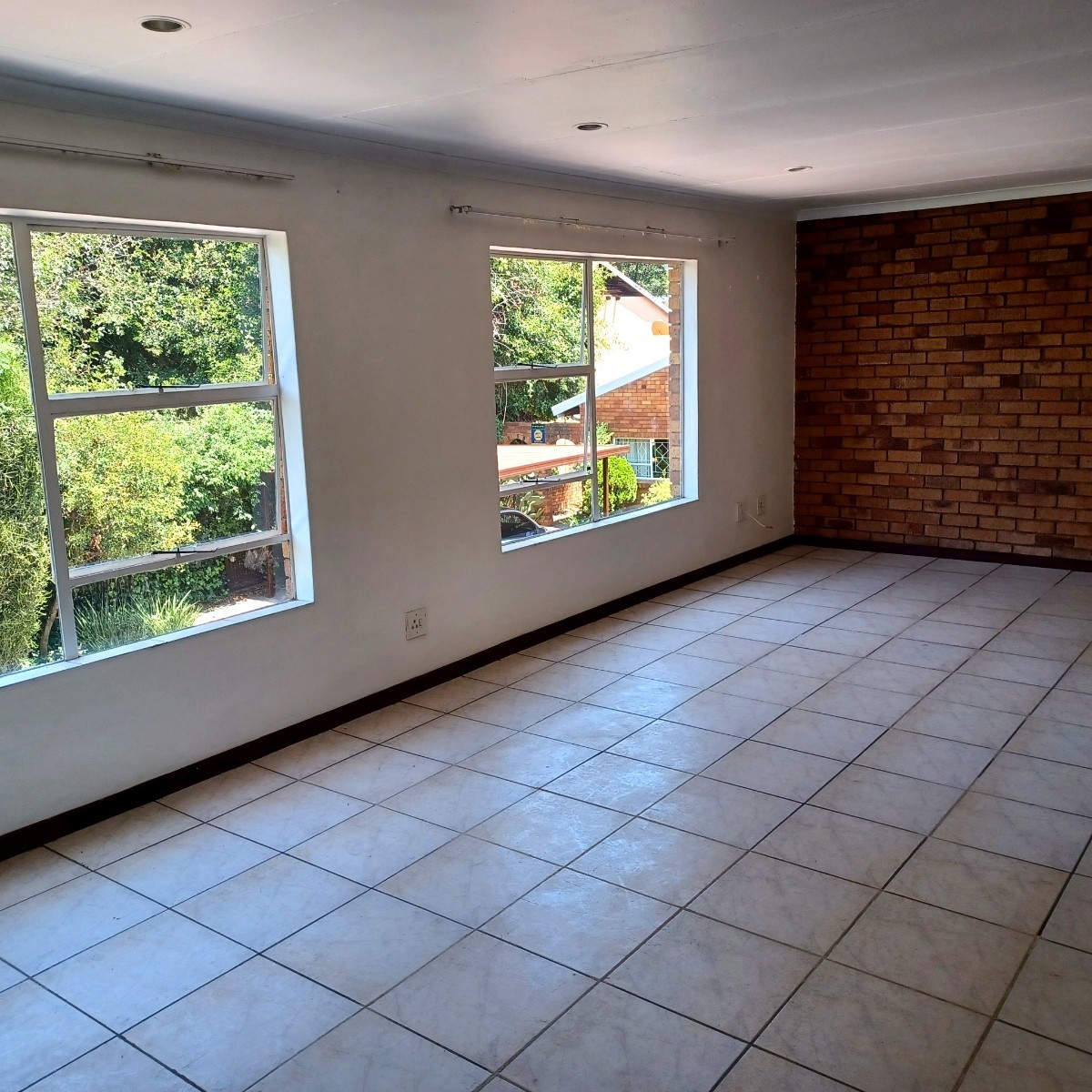 Apartment for rent in Lyndhurst, Johannesburg, 00, 00 Morkel, Lyndhurst, Johannesburg, Gauteng, 85 m²