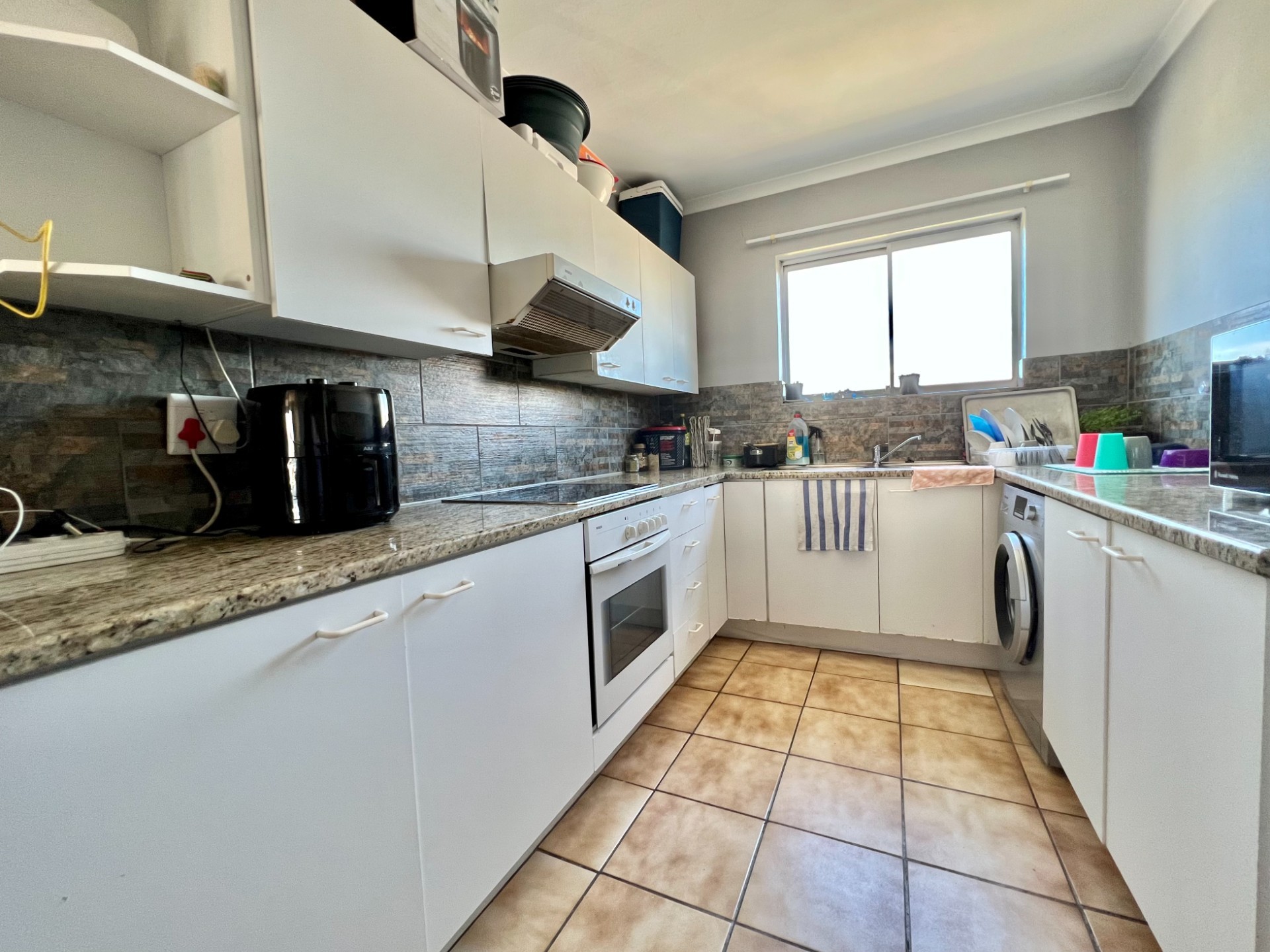 Apartment for rent in West Beach, Blouberg, 83 m²